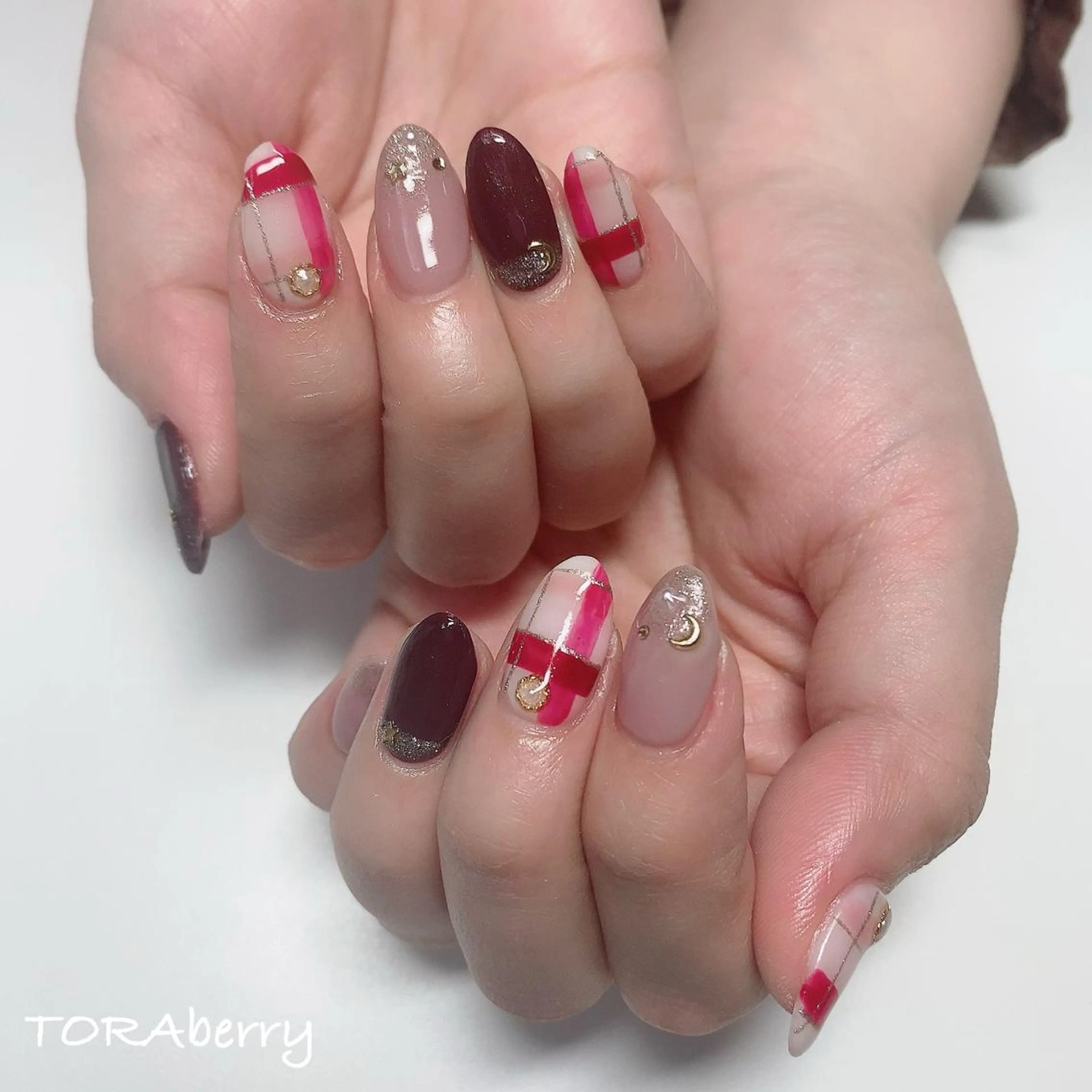 ネイル ハンドネイル ネイリスト なつみのネイルデザイン