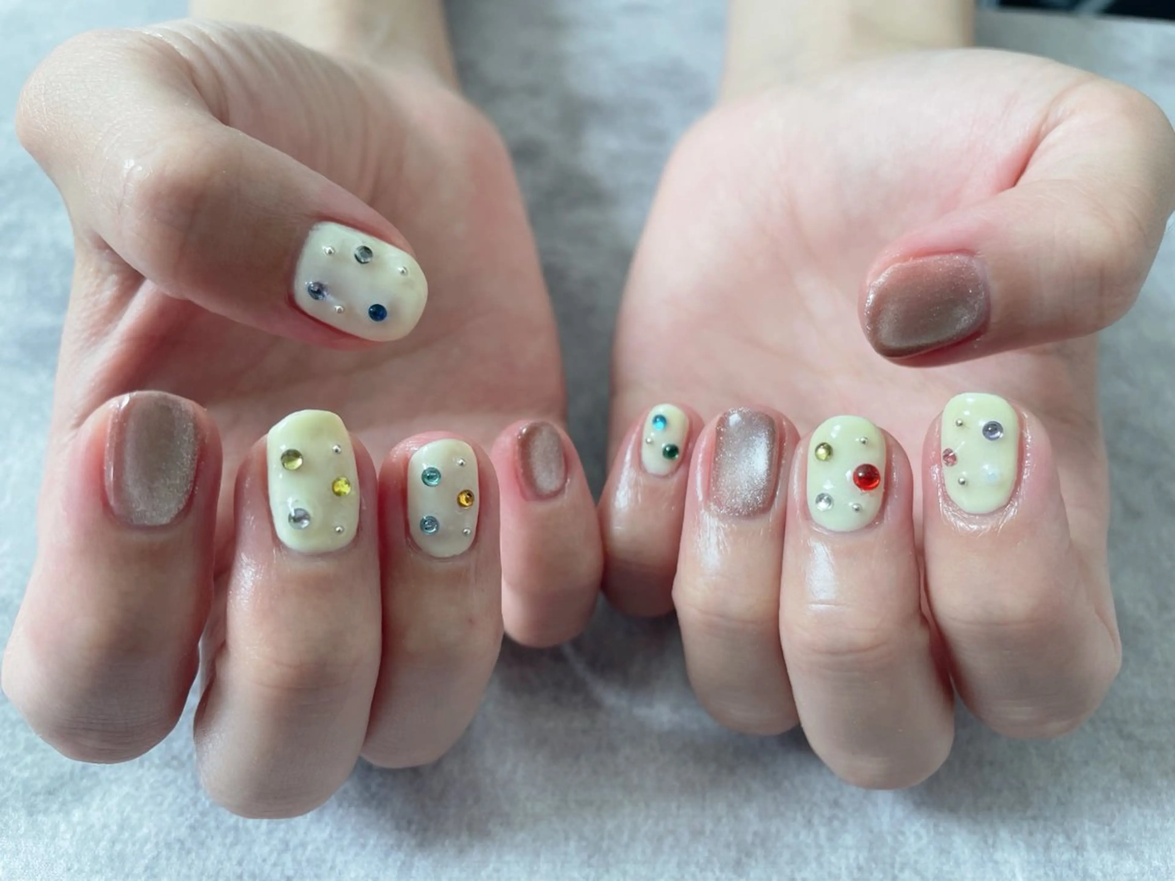 ネイル 持ち込み 【YUBIRE】 二上みつえのネイルデザイン