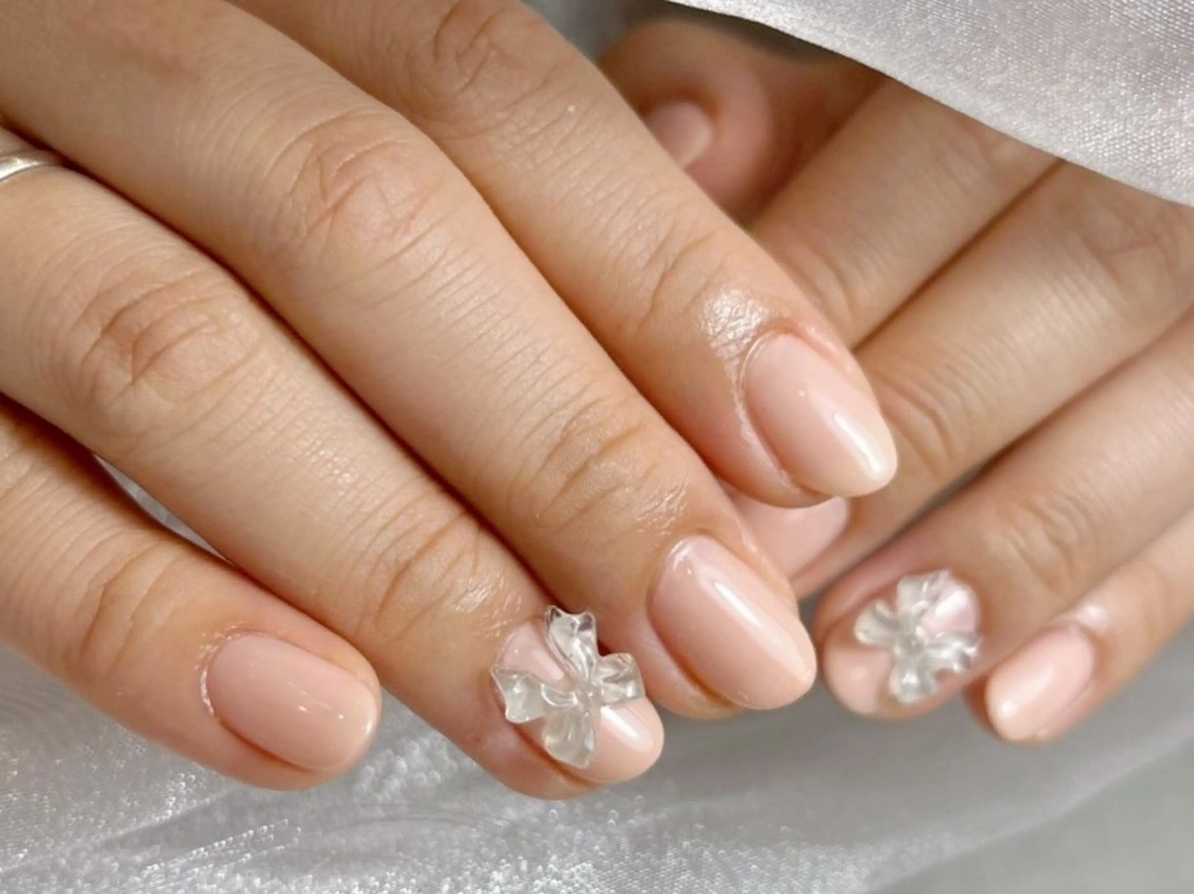 ネイル リボン ハンドネイル Mia nail 【平尾駅すぐ】のネイルデザイン