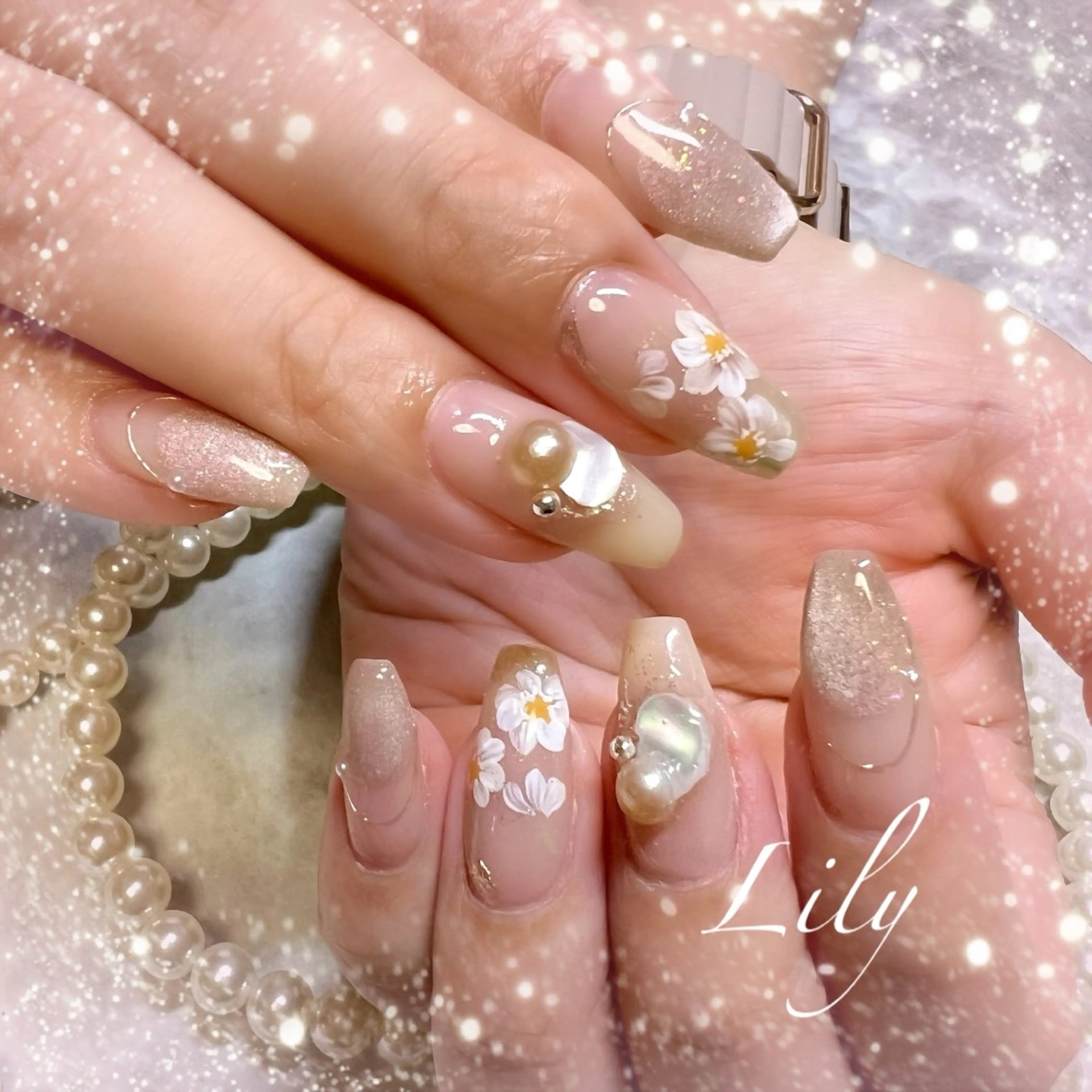 ネイル フラワーネイル ハンドネイル Lily*nail 🌻Mii🌻のネイルデザイン