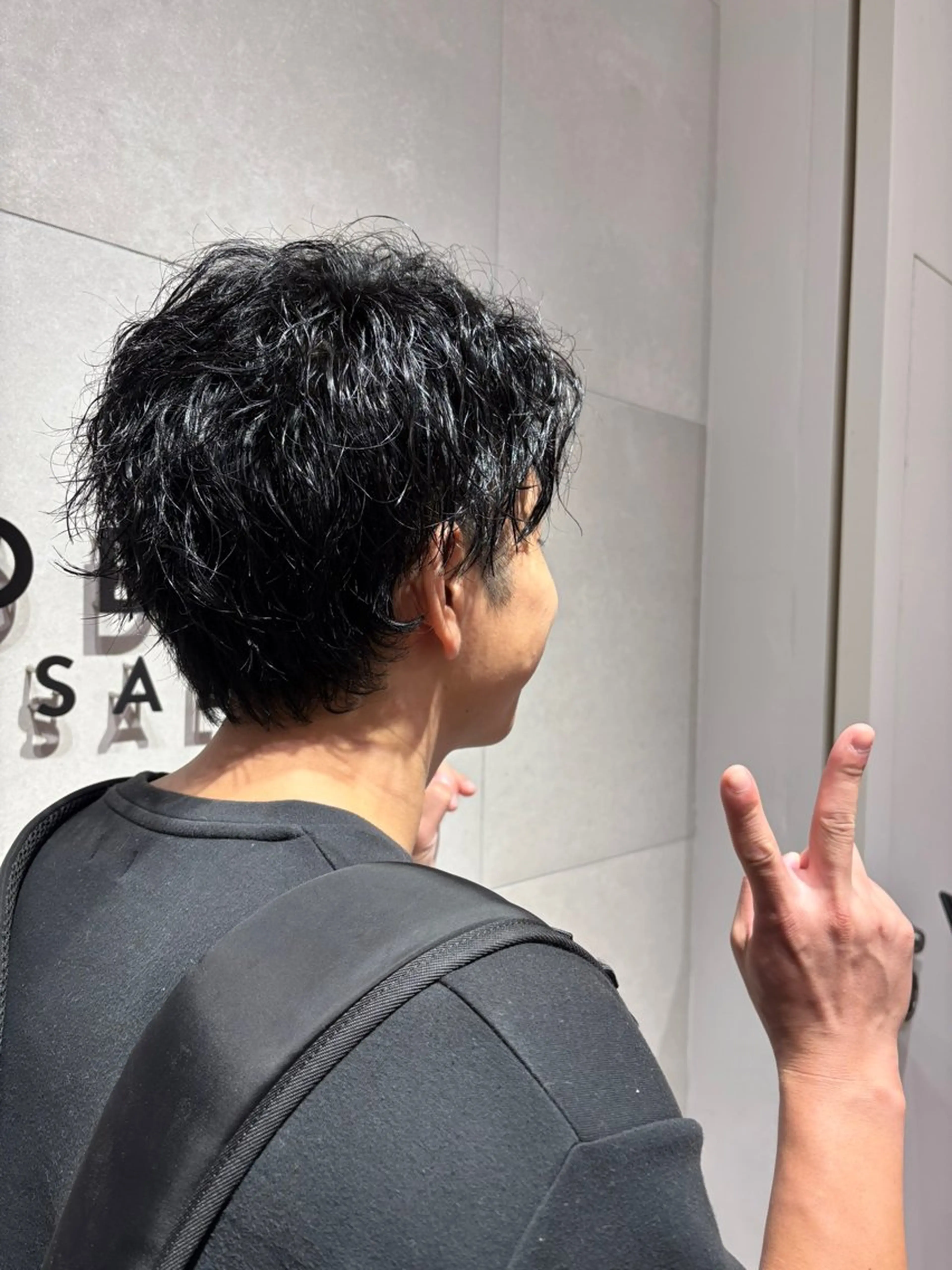 ショート パーマ メンズ メンズパーマ カット パーマ 仲地 大地のヘアスタイル