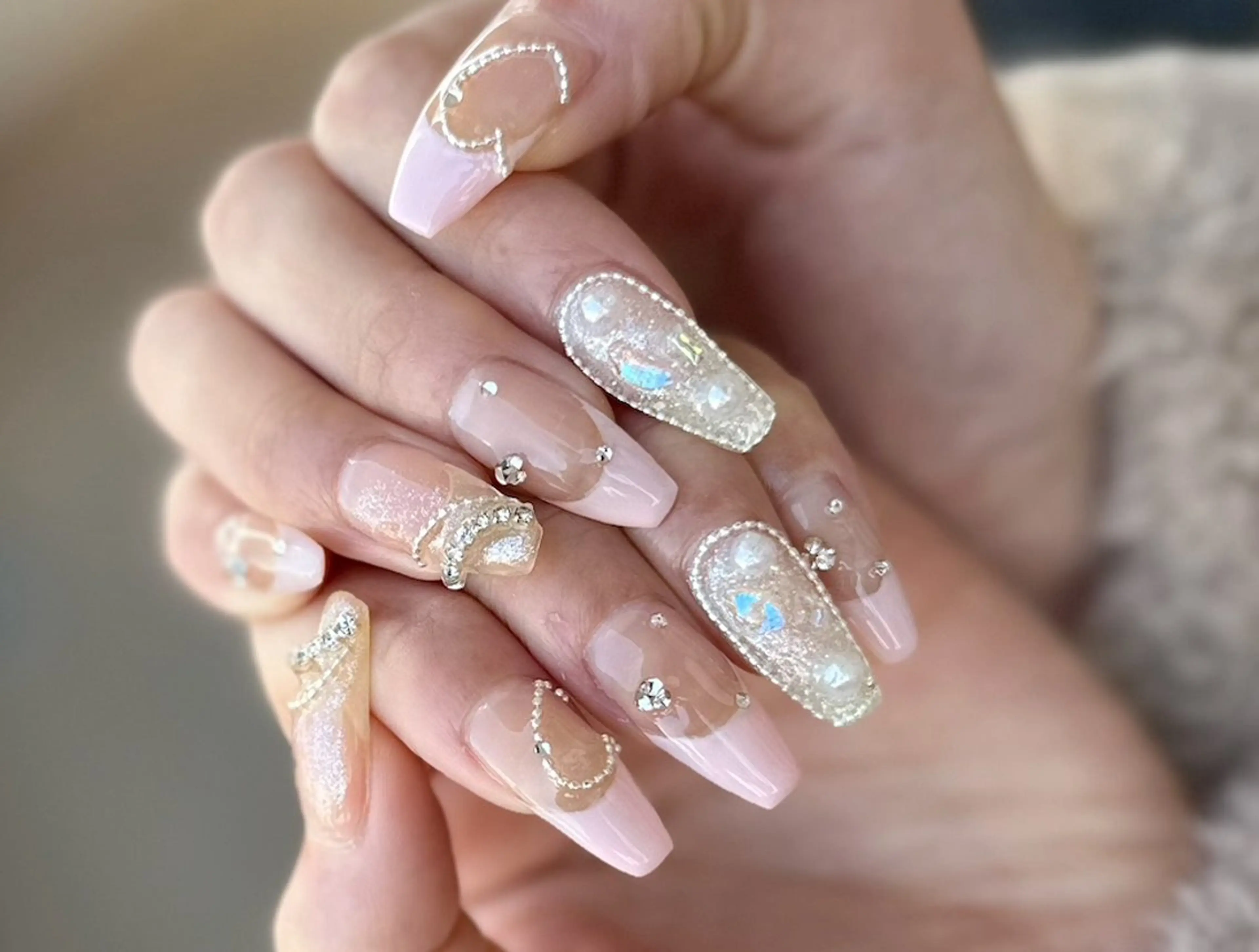 ネイル 新山 聖のネイルデザイン