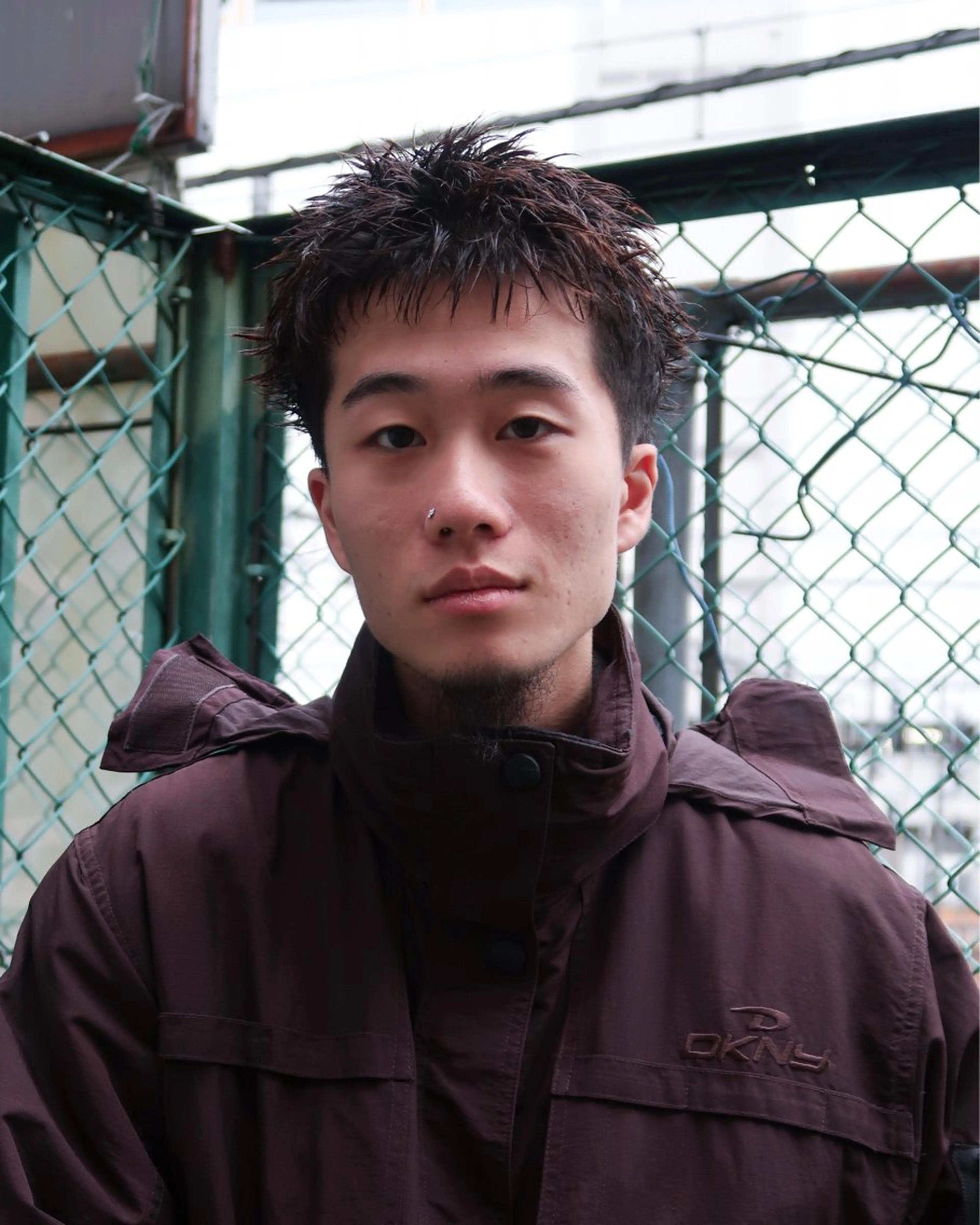 ショート カラー メンズ メンズブリーチ メンズハイトーン メンズインナーカラー ブリーチ ケアブリーチ Rei/ 縮毛矯正/ ハイライトカラー募集のヘアスタイル