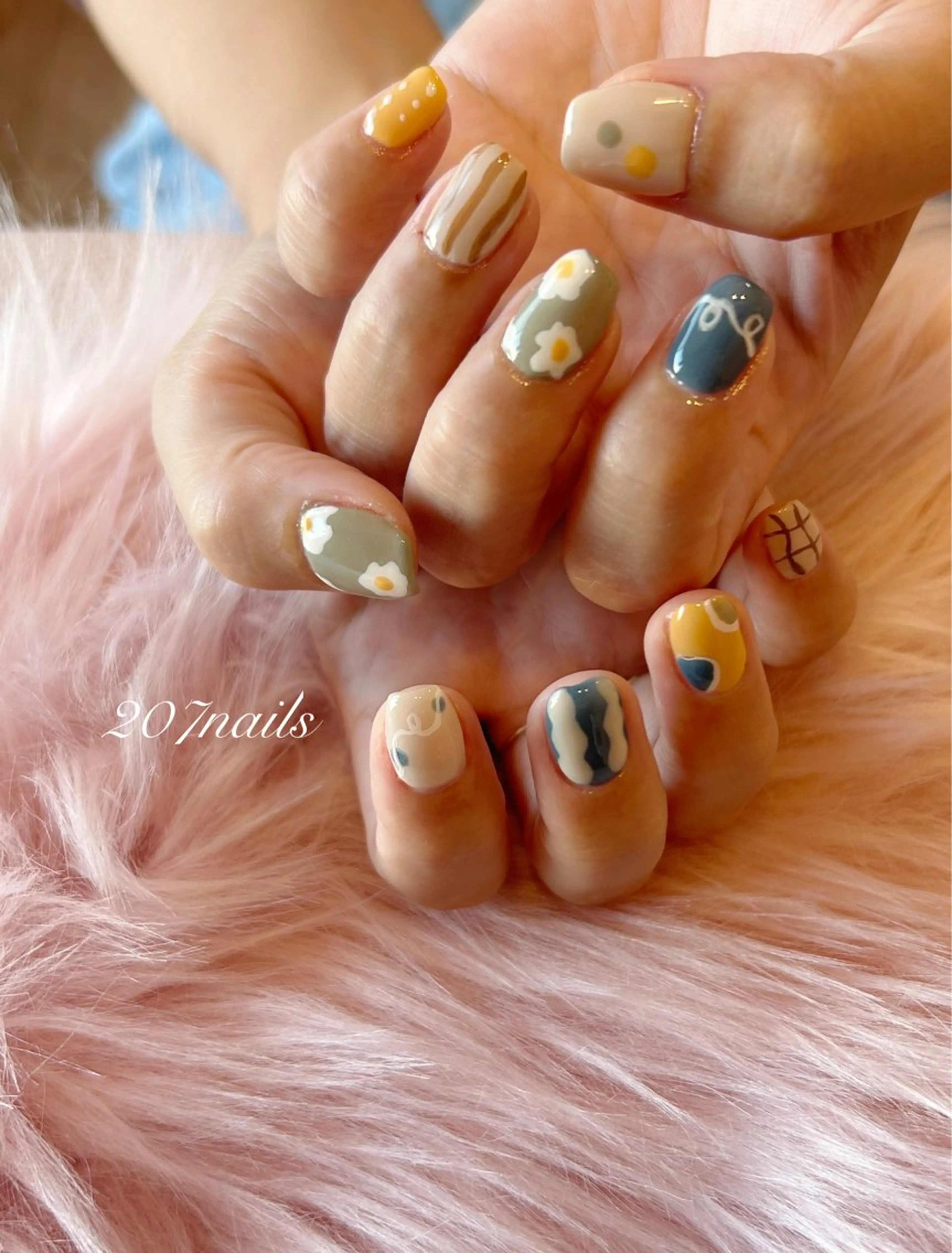 ネイル ハンドネイル 207 _nailsalonのネイルデザイン
