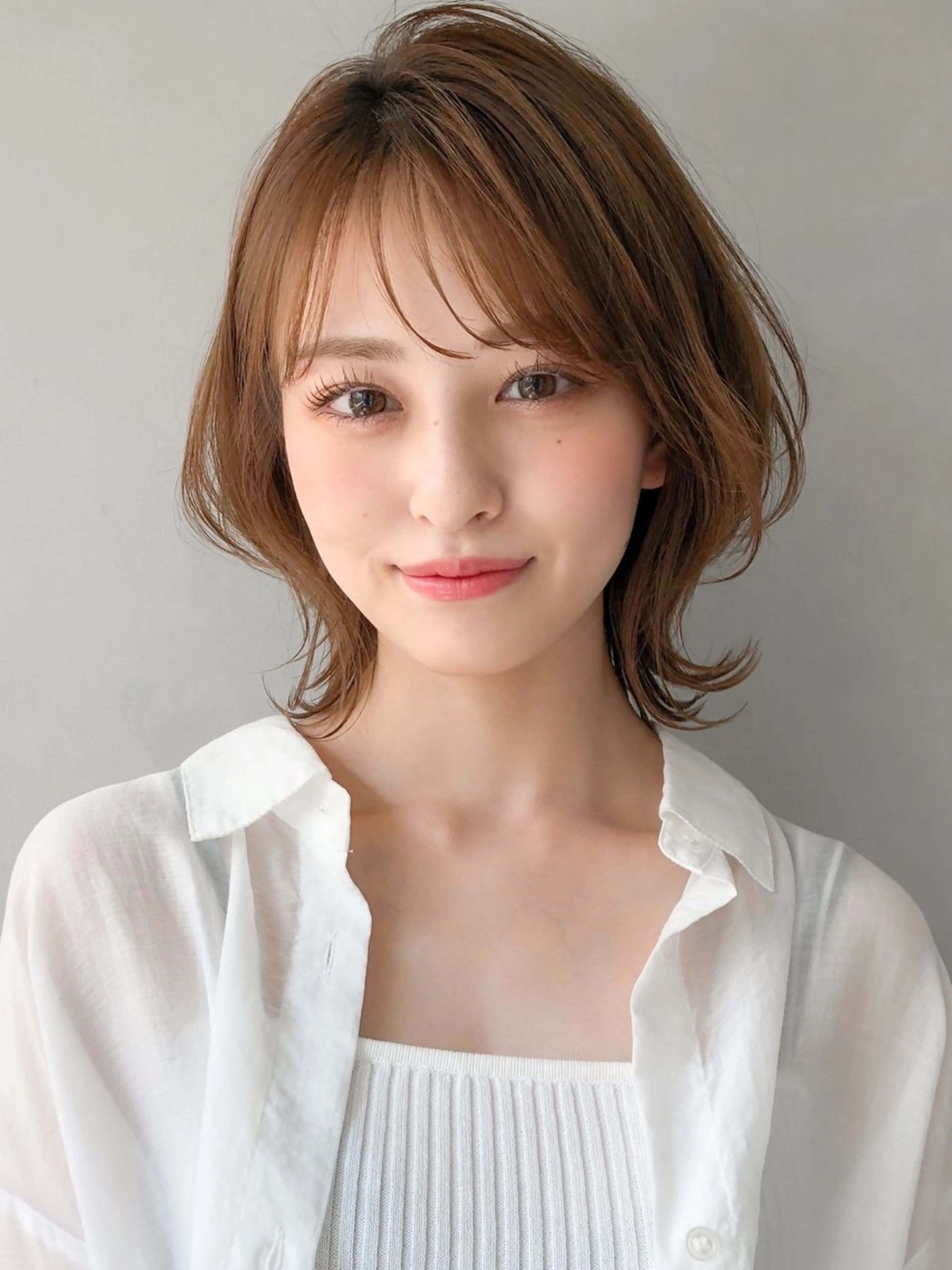 ミディアム カラー ボブ くびれヘア カット ヘアカラー レイヤー×髪質改善✨ 渋谷/佐藤侑哉のヘアスタイル