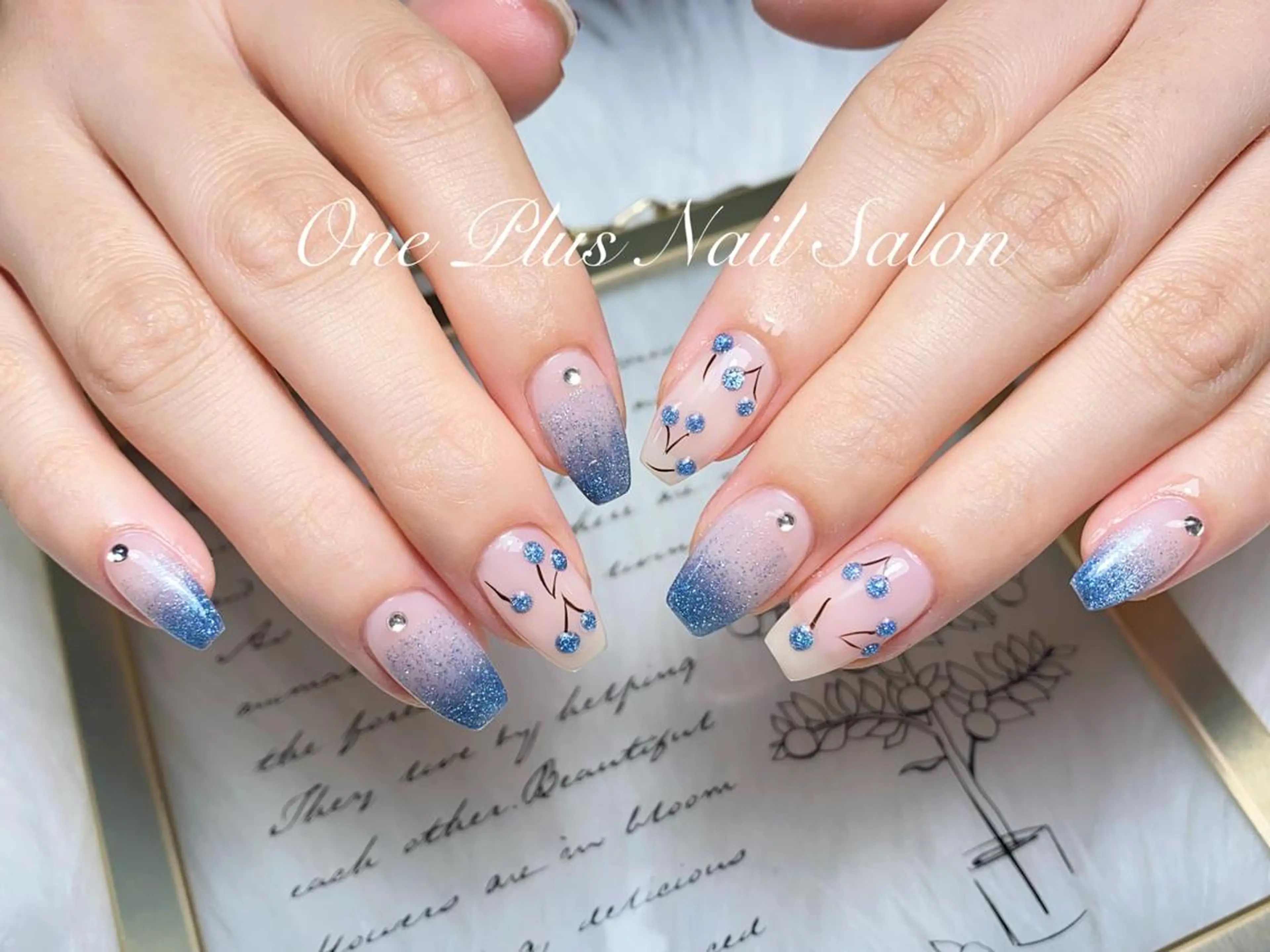ネイル One plus あやのネイルデザイン
