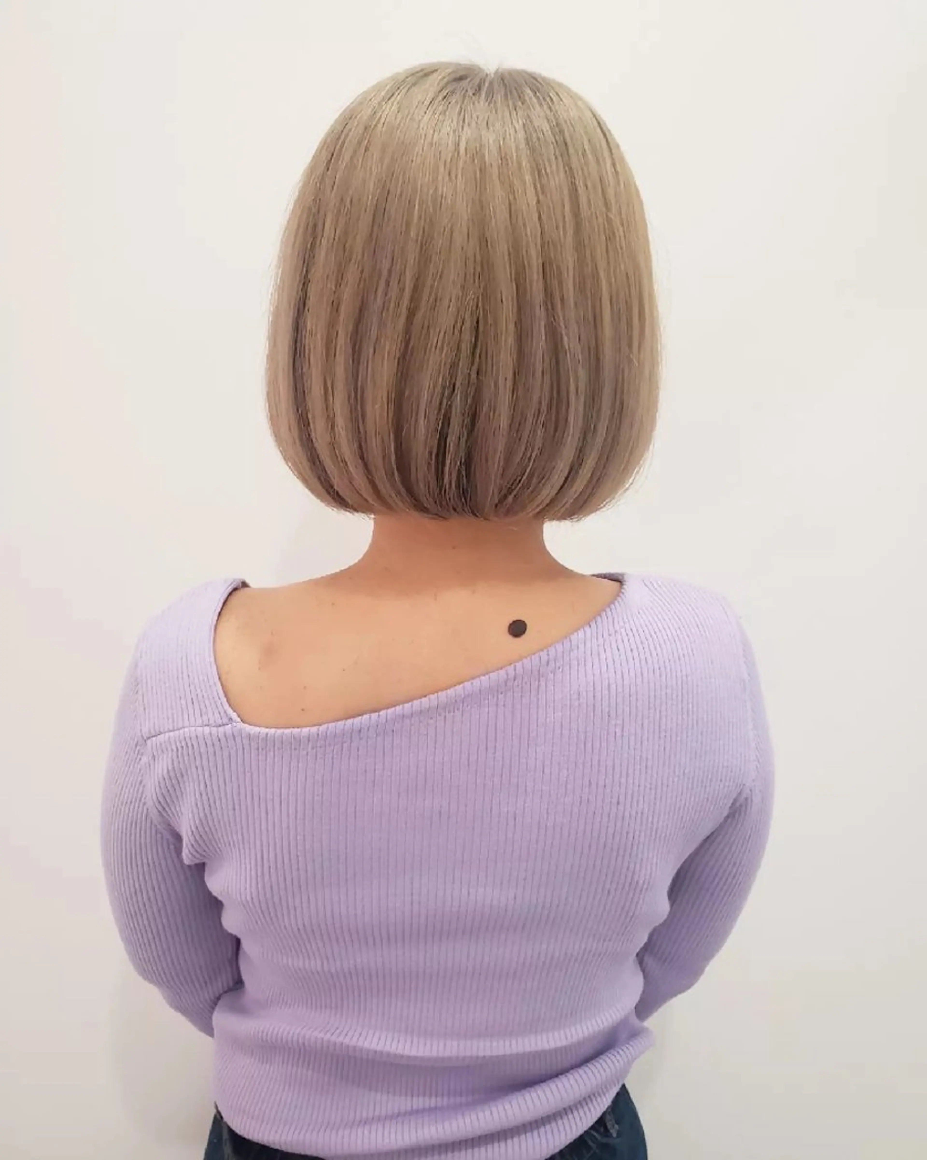 ショート 齋藤 愛美のヘアスタイル