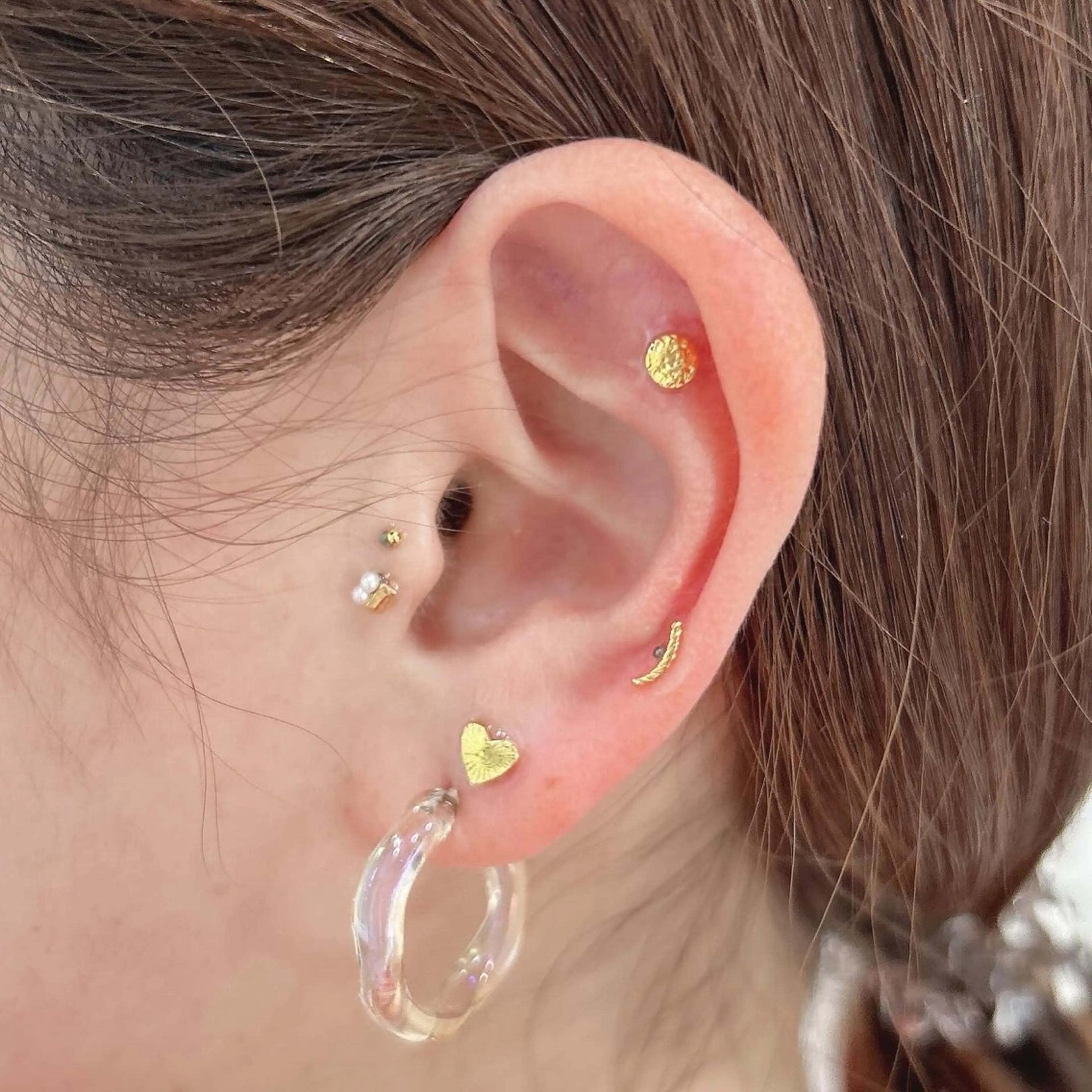 耳ツボジュエリー💎お試し両耳10粒💍特別価格1980円！お好きなパーツ・耳ツボ位置選べます🦋の写真