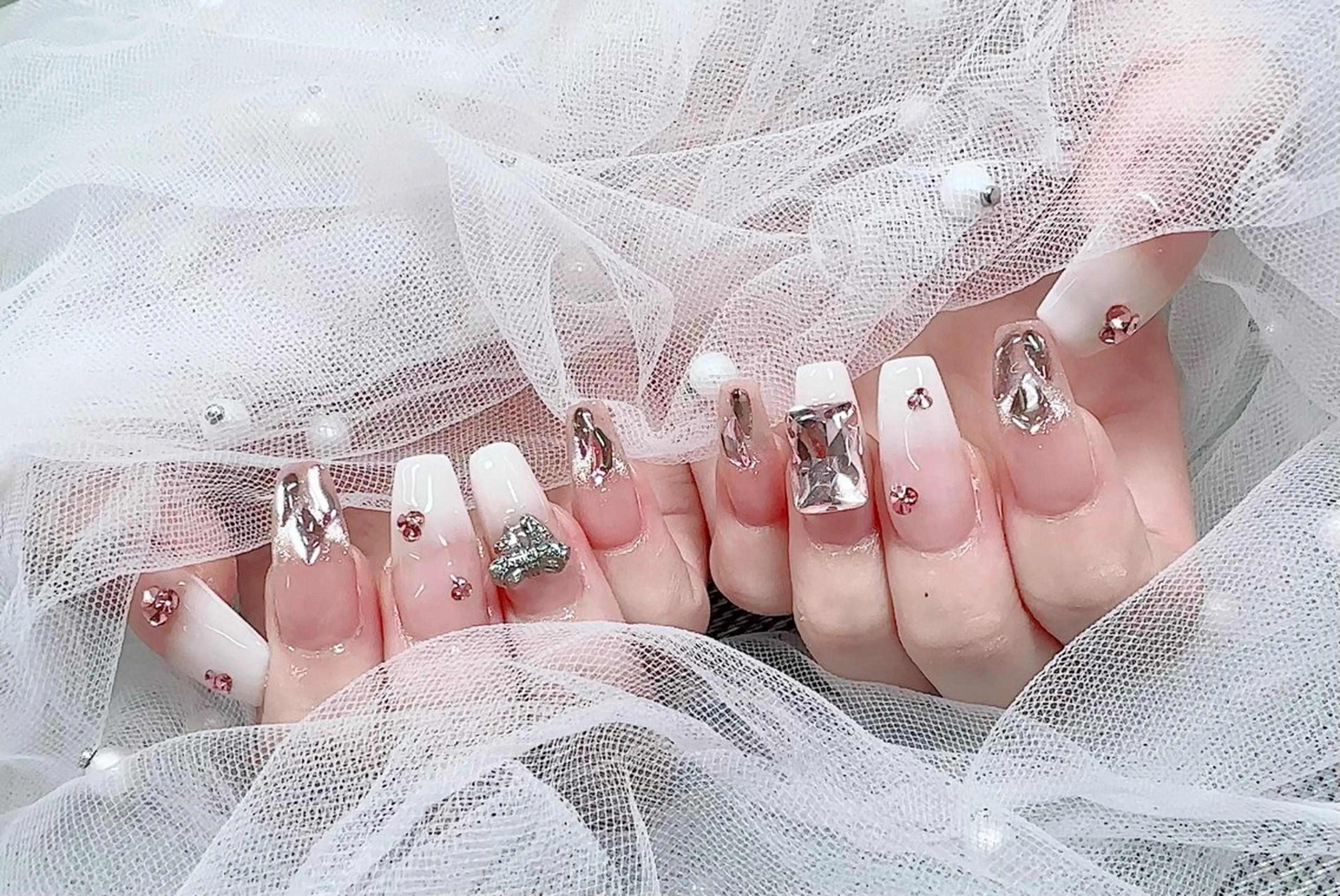 ネイル R salonのネイルデザイン