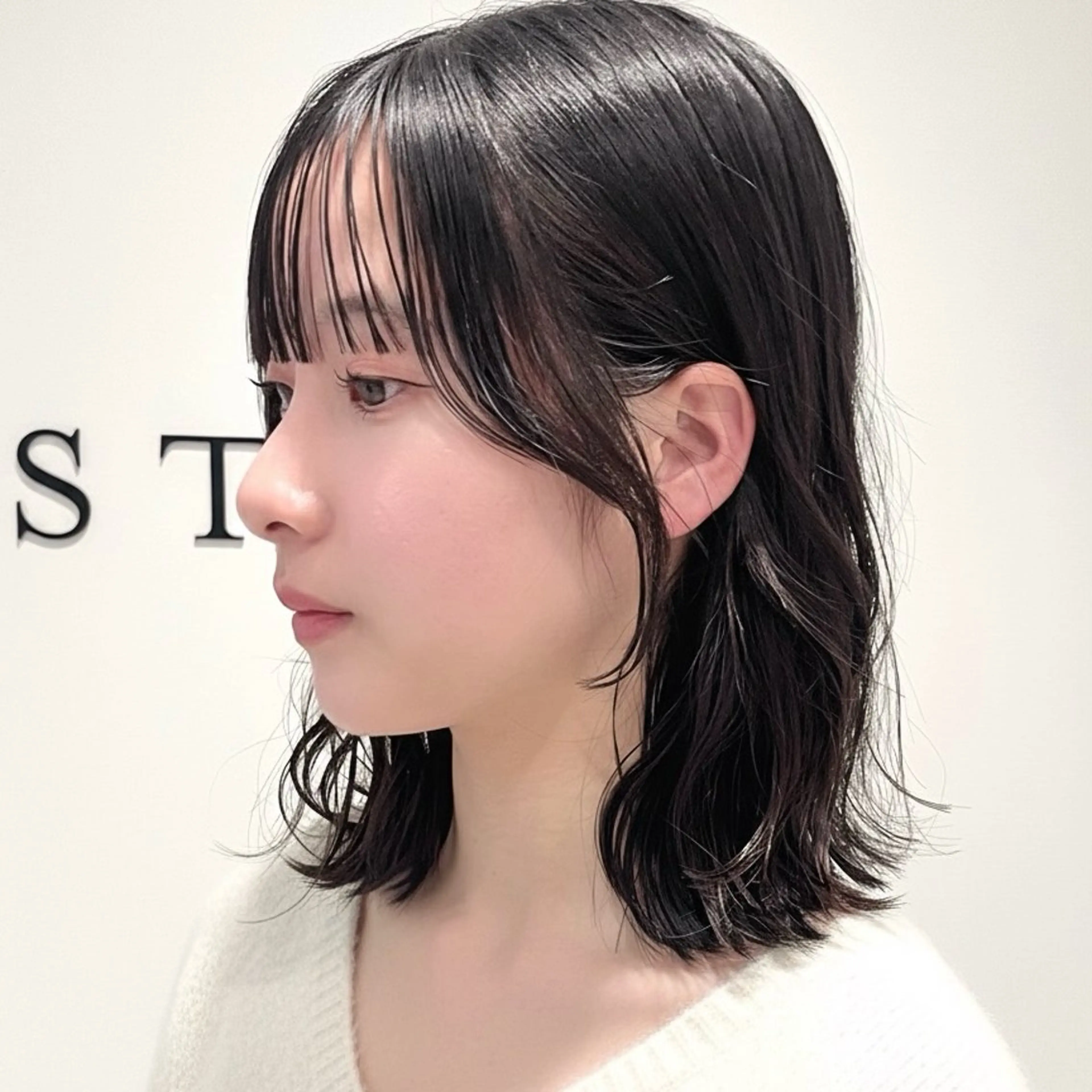 ミディアム カット STYLE 相模大野のヘアスタイル