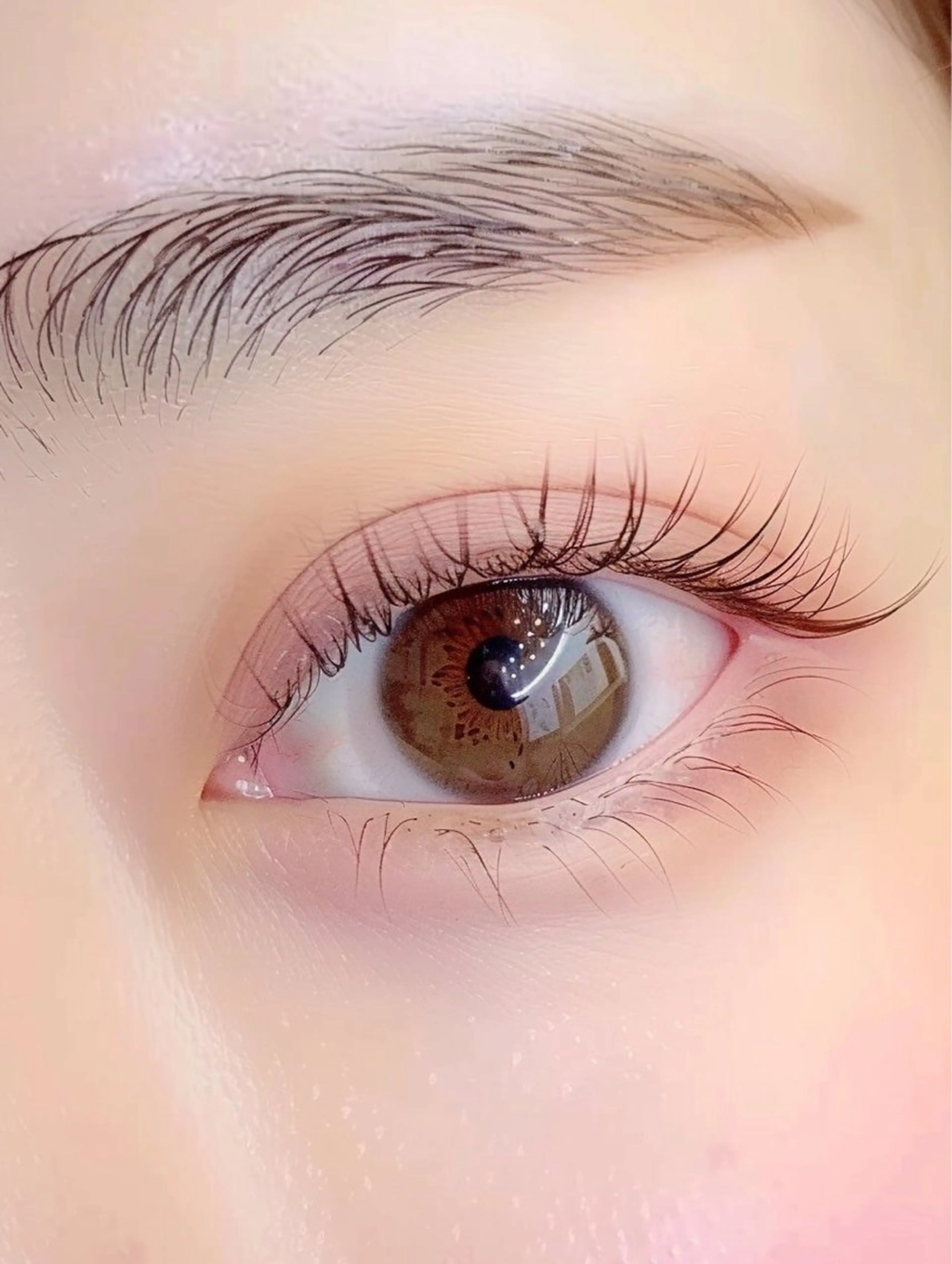 マツエク・マツパ 藤田 彩音のヘアスタイル