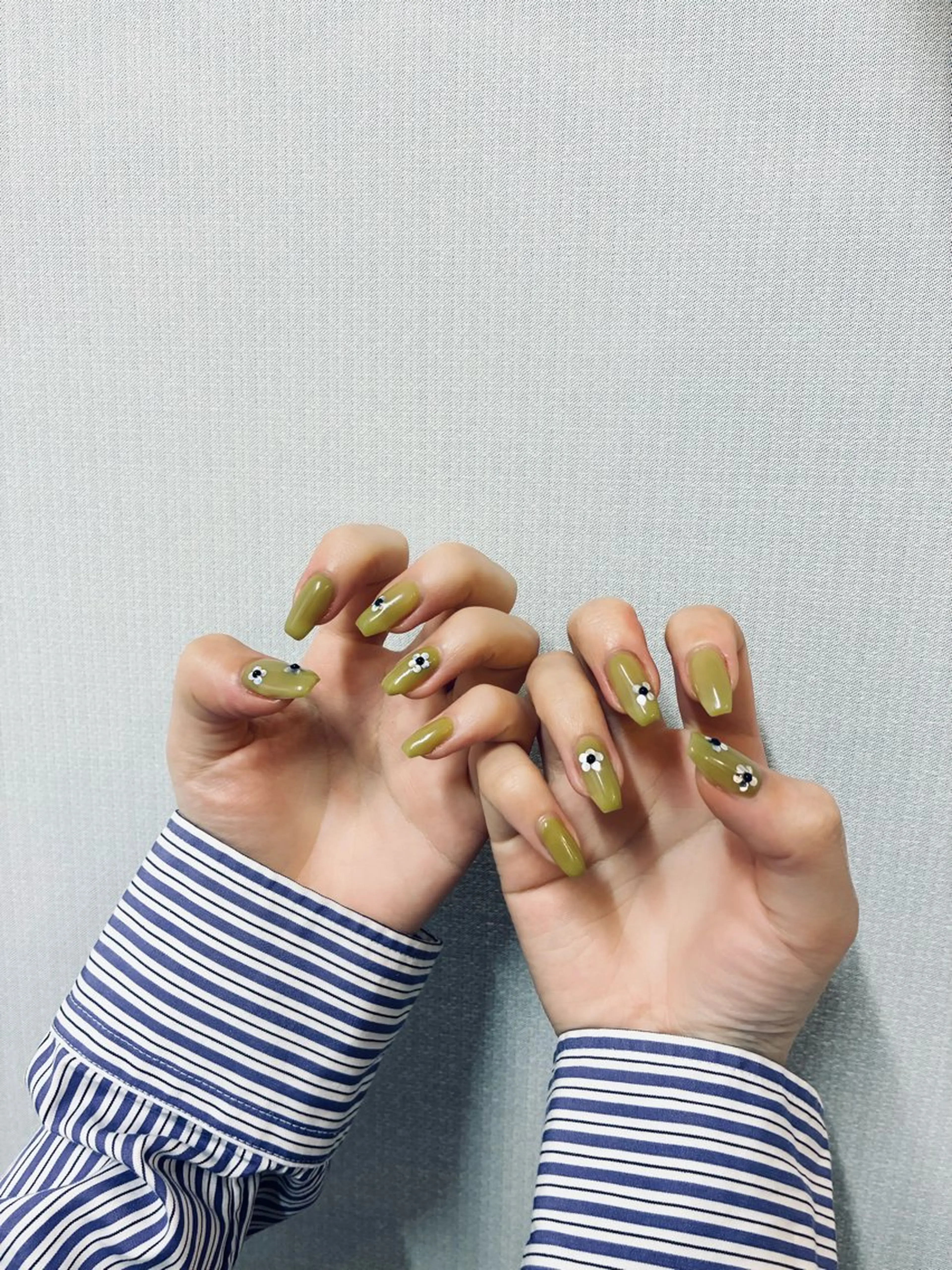 ネイル アートネイル LORAN Hotaruのネイルデザイン