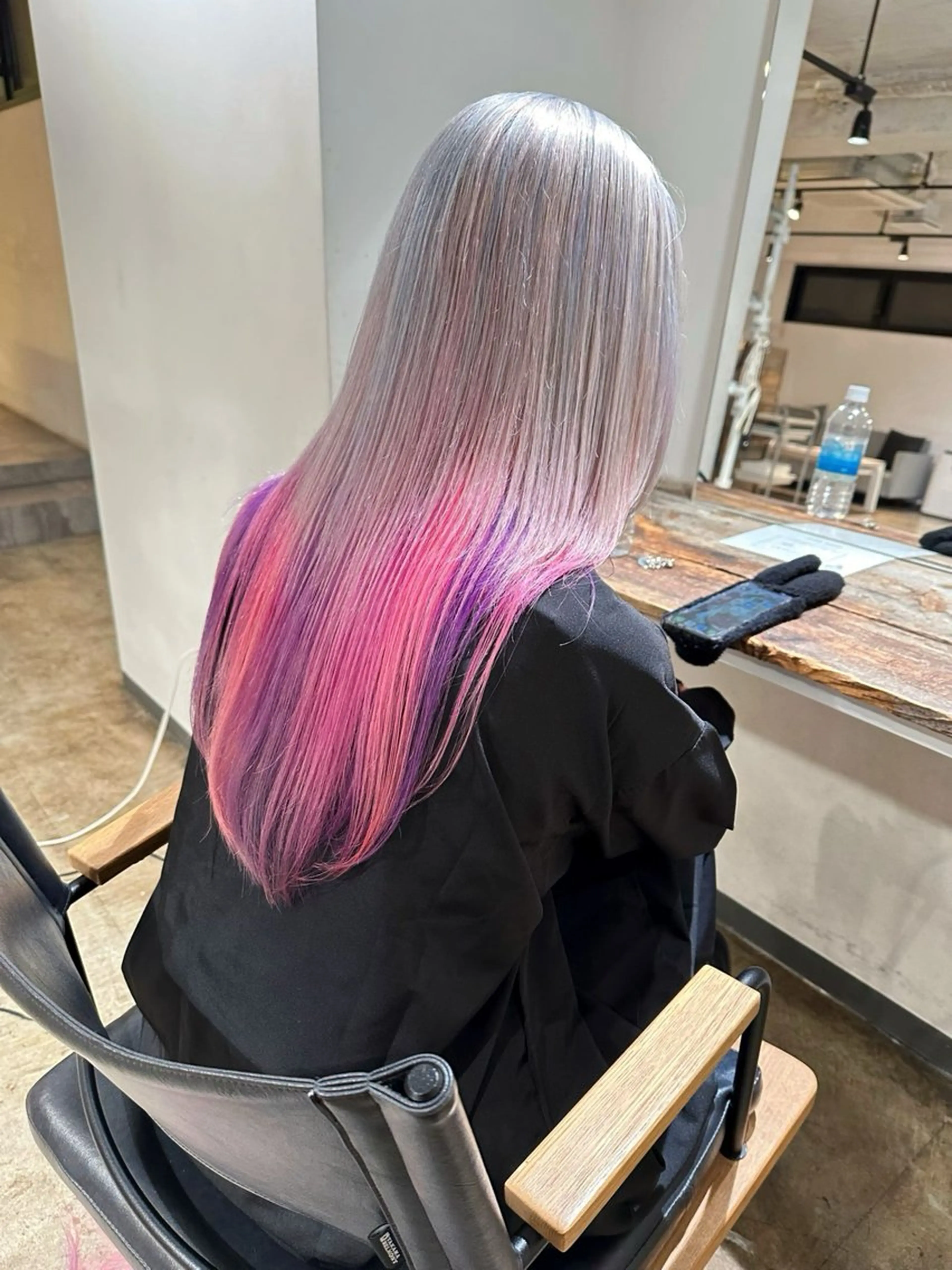 ロング カラー ヘアカラー トリートメント ヘアセット ✨艶ブリーチカラー ✨四ノ宮裕己のヘアスタイル