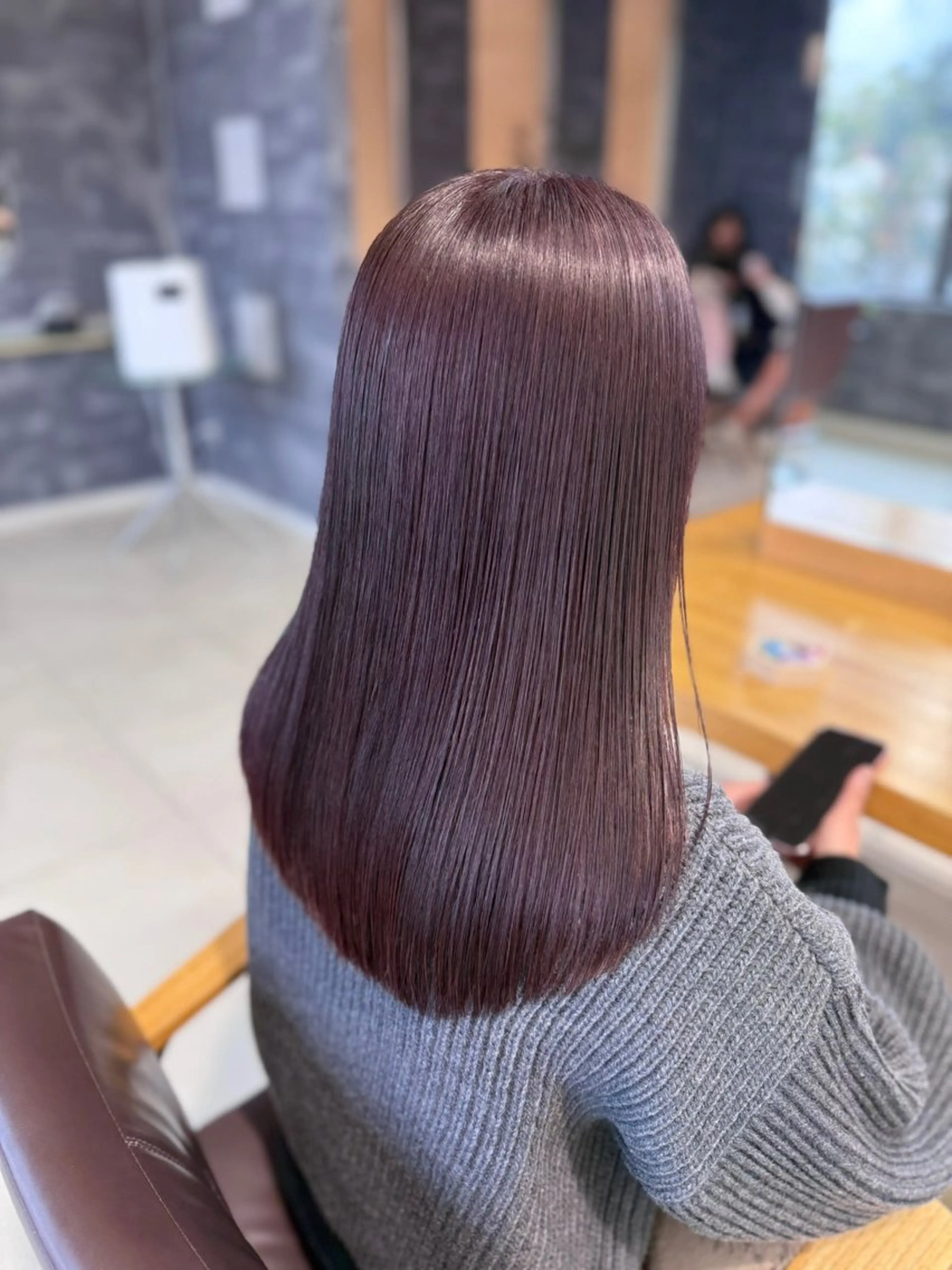 前髪カット+ブリーチ無しダブルカラー+トリートメントの写真