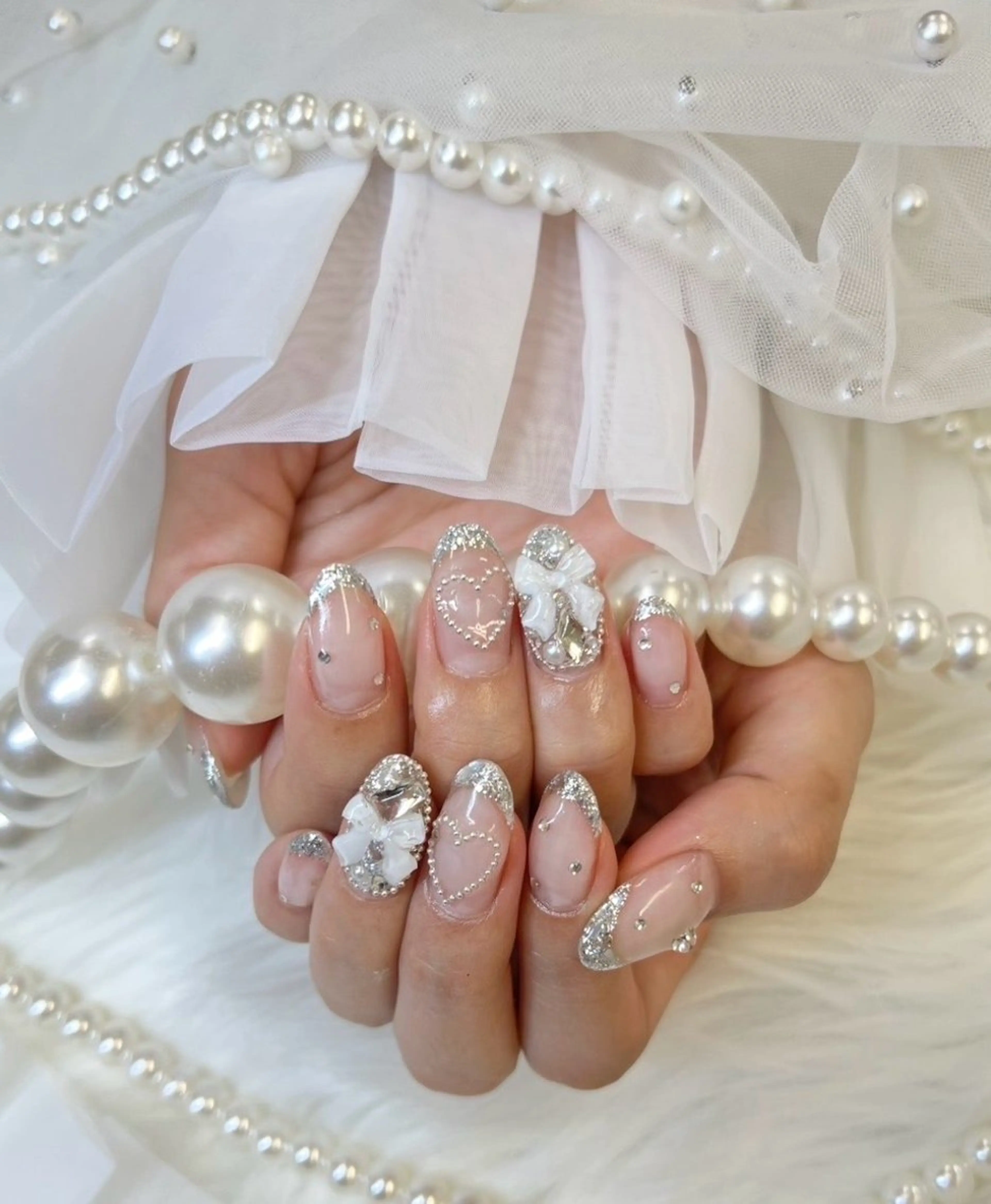 ネイル フレンチネイル ジェルネイル ガラスフレンチ マグネットネイル マグネットフレンチ Queeens nailのネイルデザイン