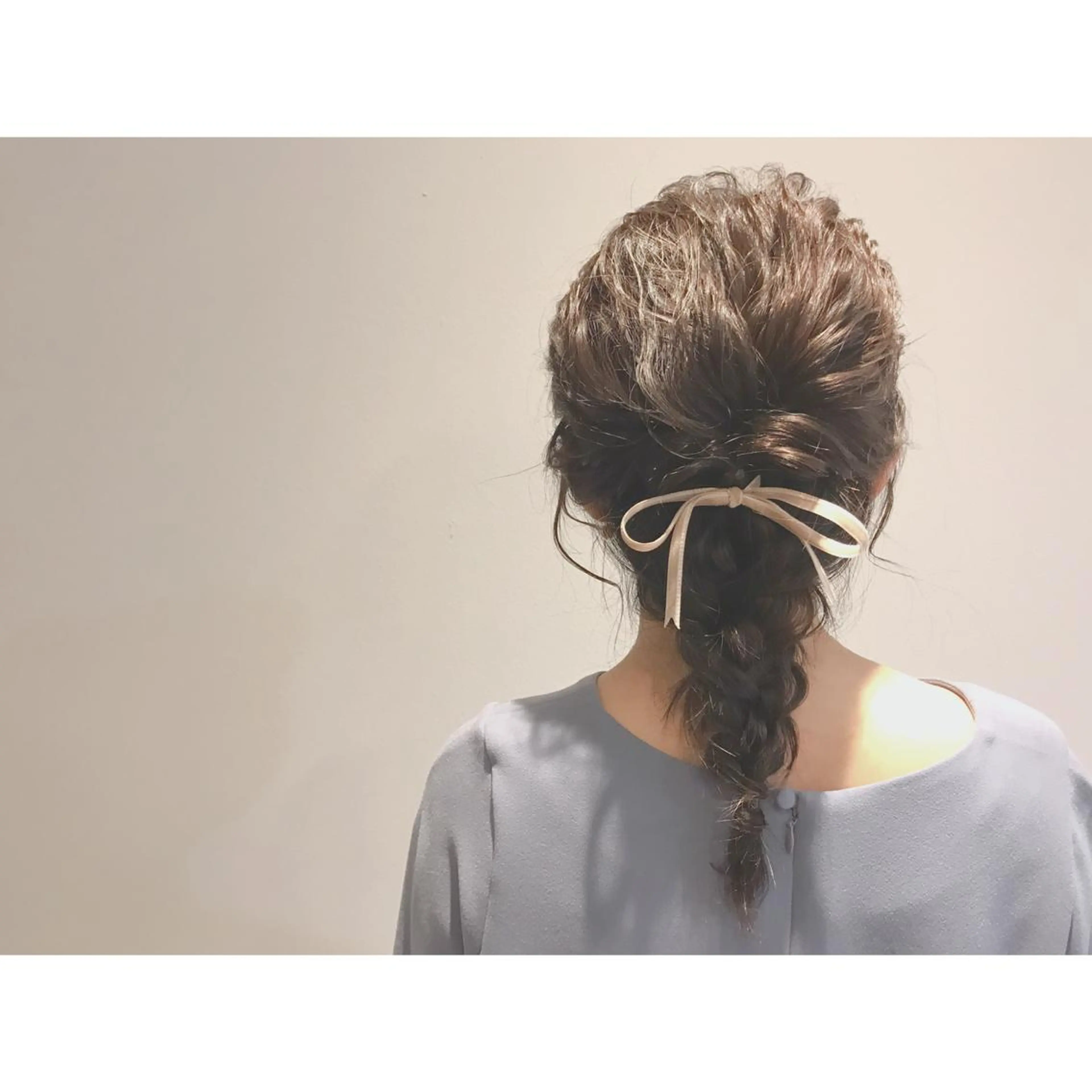 セミロング ヘアアレンジ なかにし まゆみのヘアスタイル