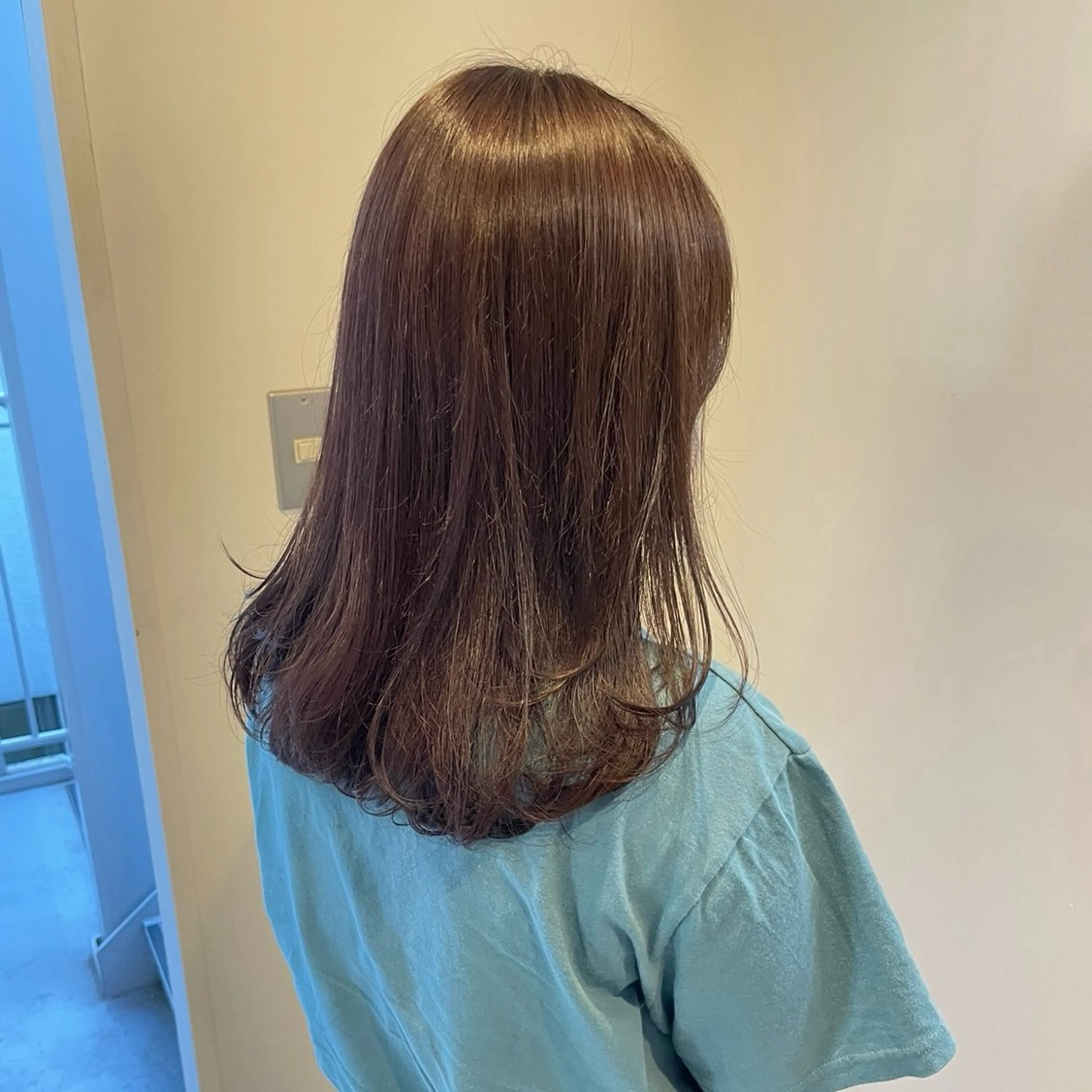 セミロング カラー ブリーチ ヘアアレンジ/ 暖色🩵hazukiのヘアスタイル