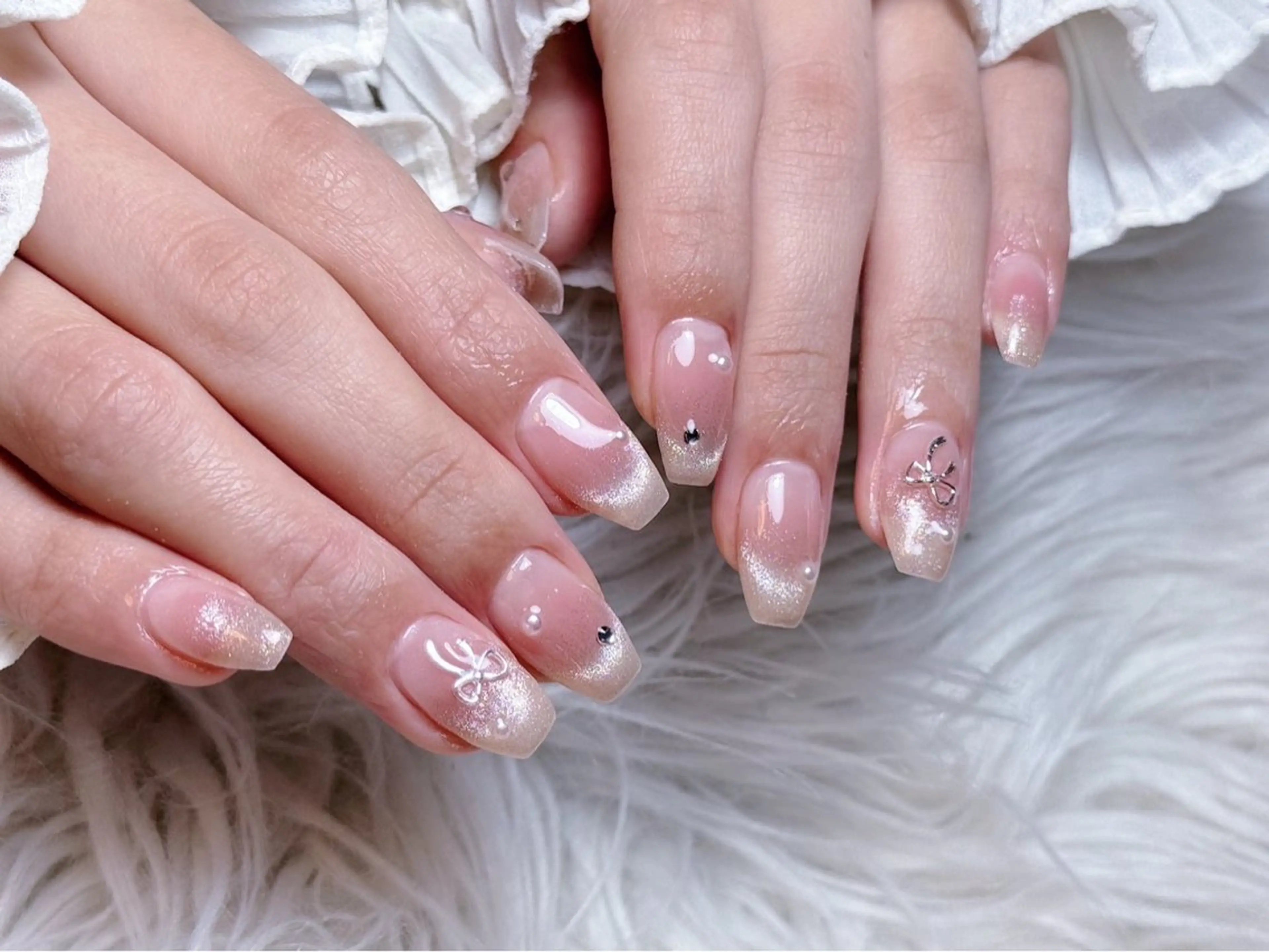 ネイル アートネイル チークネイル 長さ出し フラワーネイル フレンチネイル ハンドネイル NEW NAIL 池袋のネイルデザイン