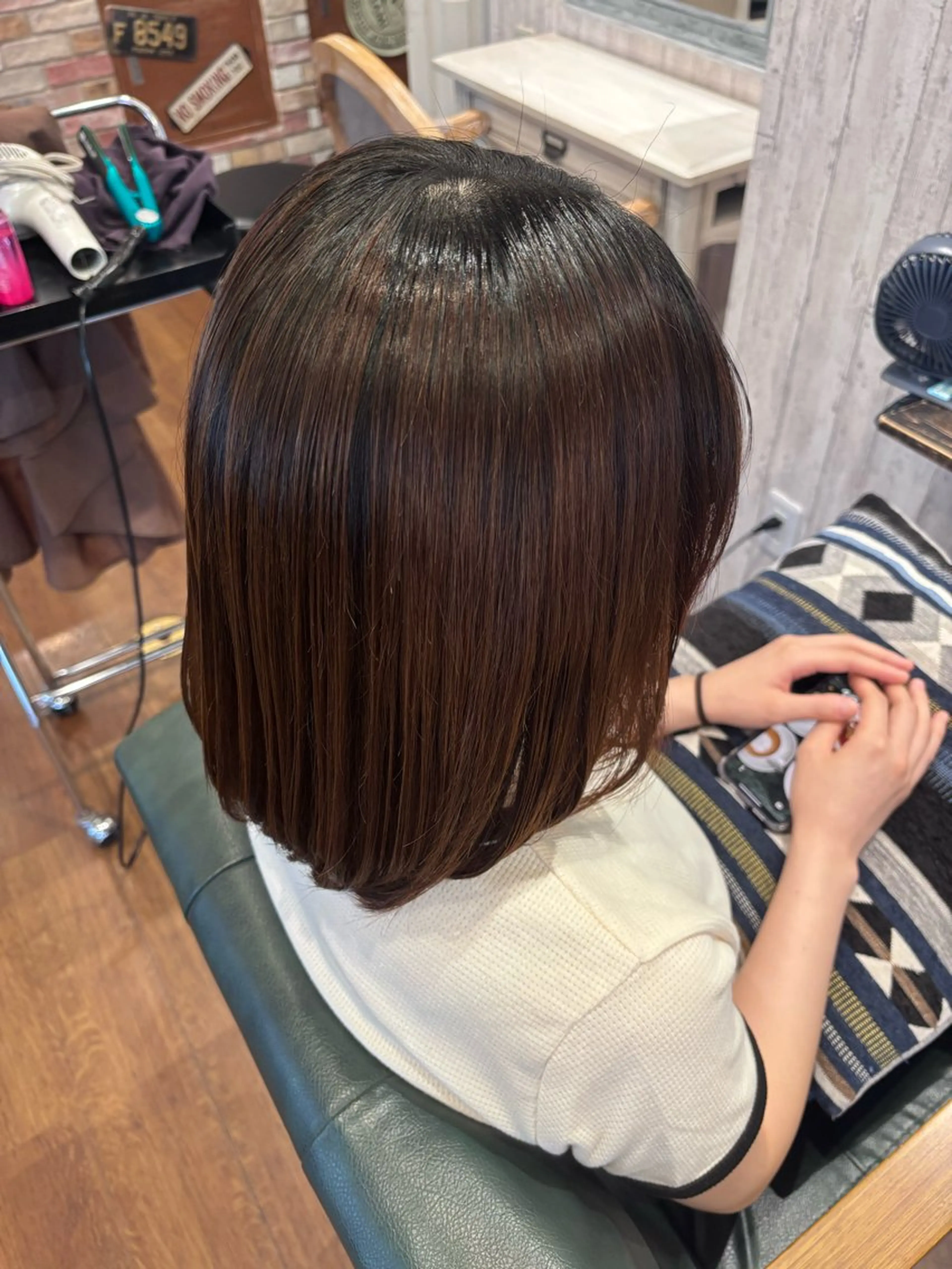 ミディアム 齋藤 みずきのヘアスタイル