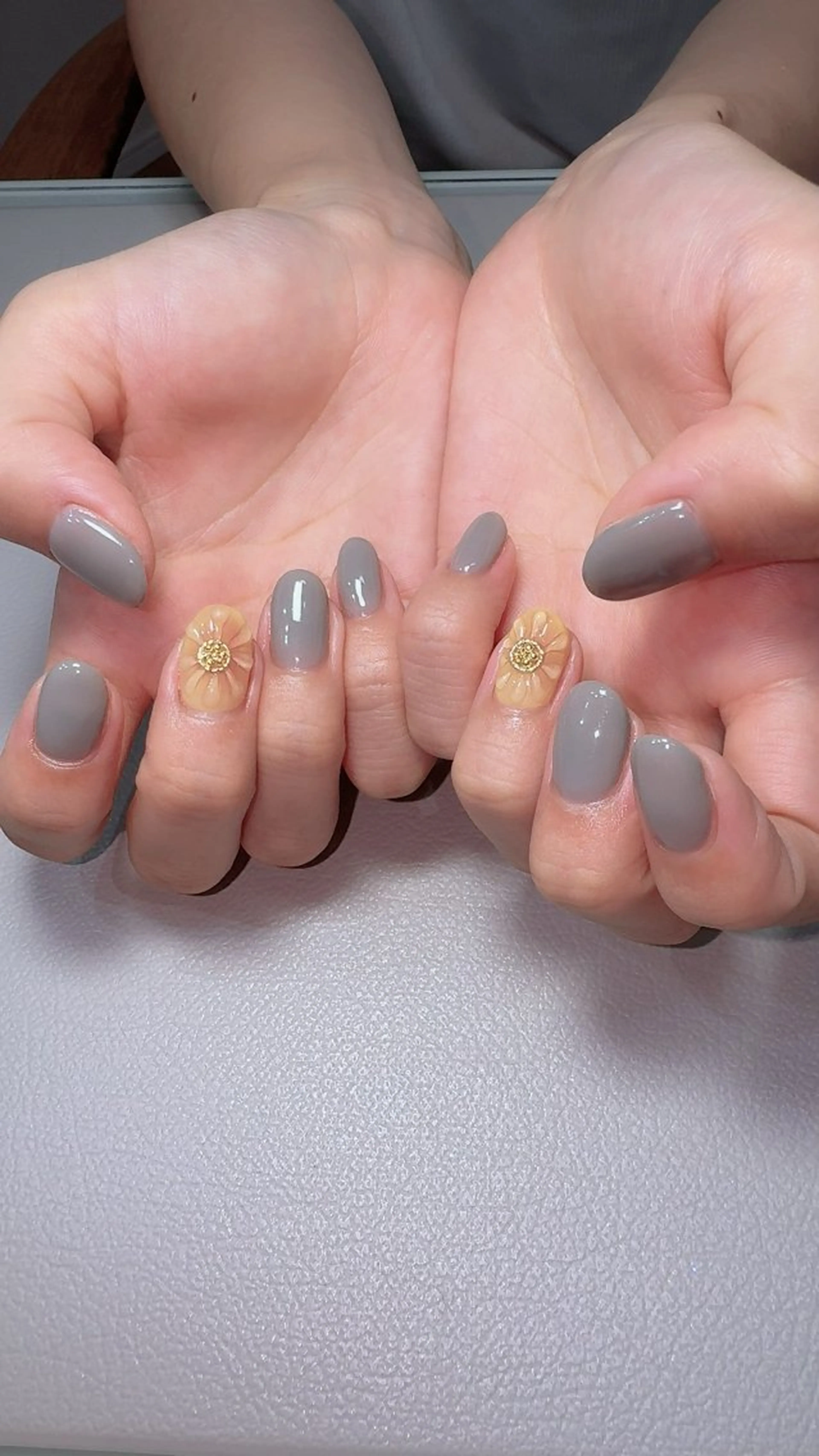 ネイル 黄色 nailsalon urümのネイルデザイン