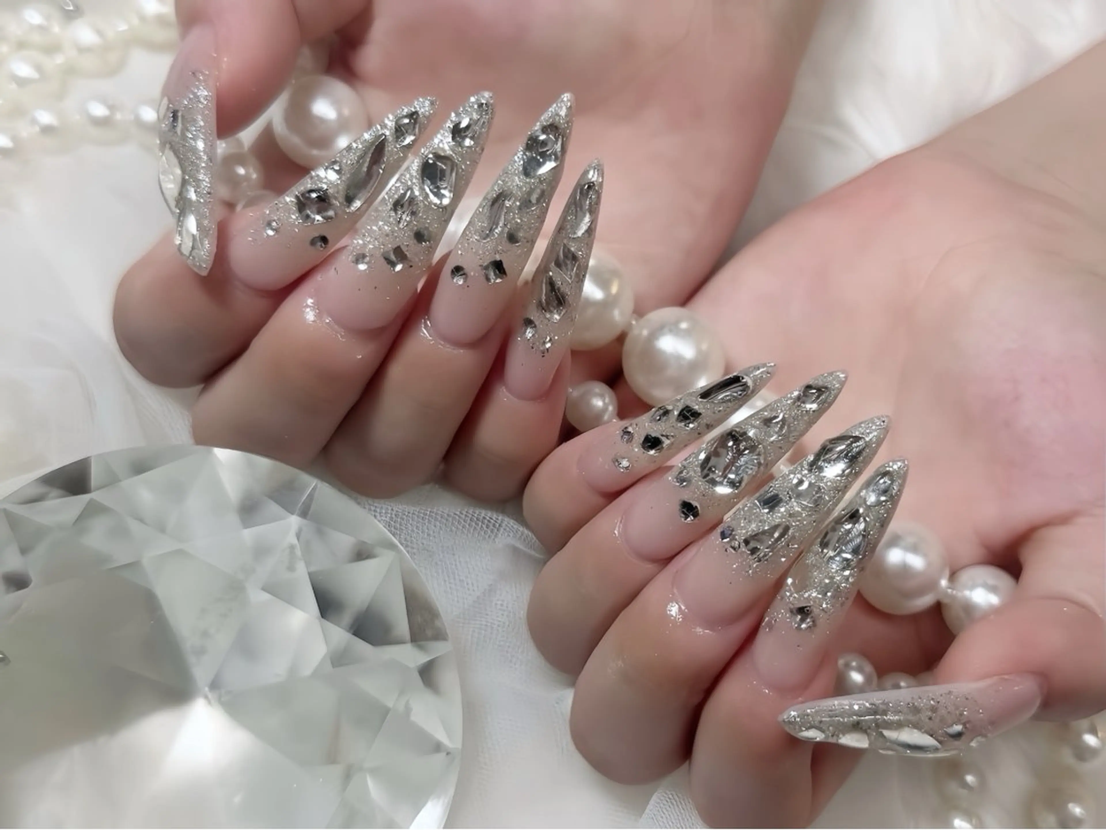 ネイル アートネイル ジェルネイル ネイルチップ Rin Nail 新大久保店のネイルデザイン