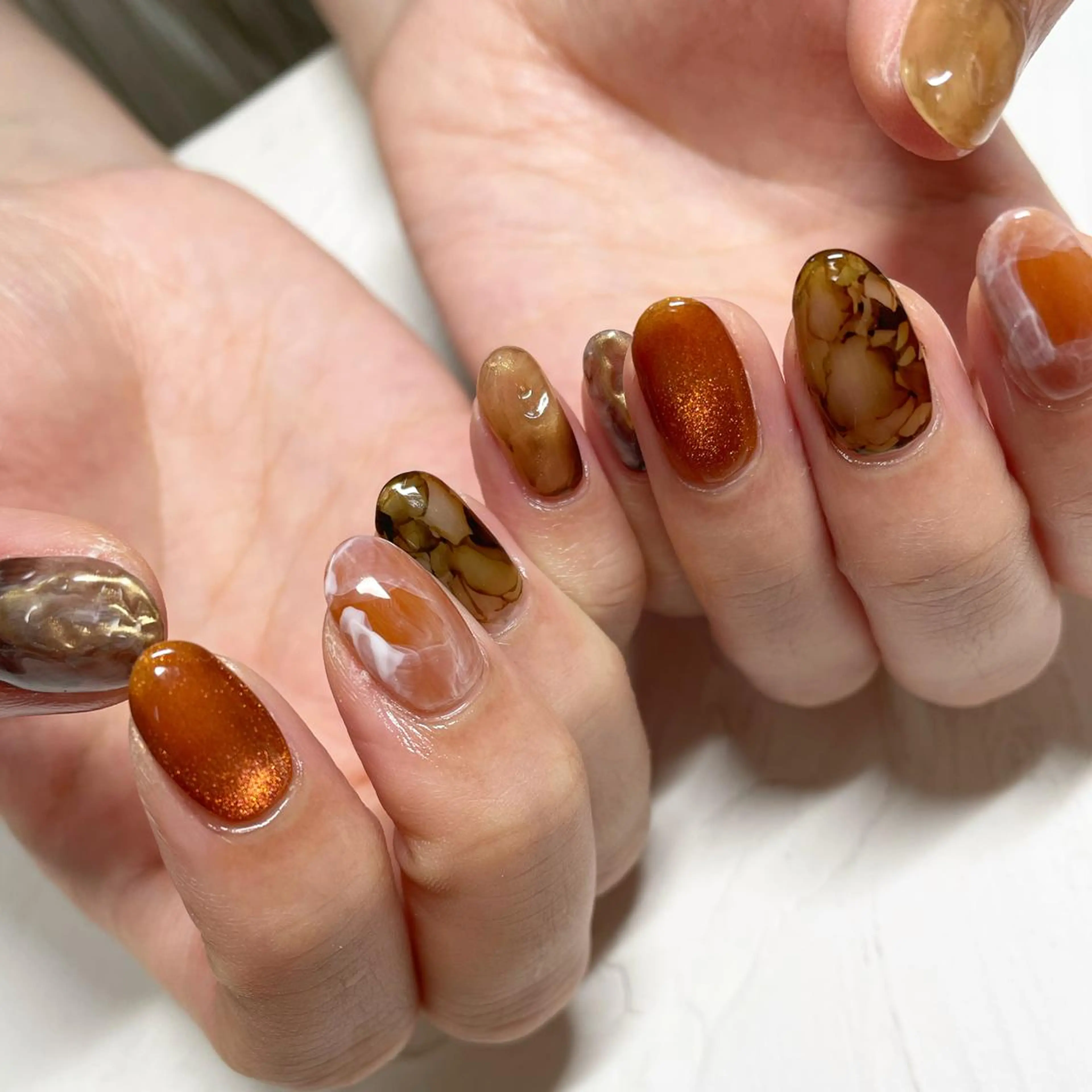 ネイル p.o.n.所属・🫧aku🫧 自由が丘／フィルインのネイルデザイン