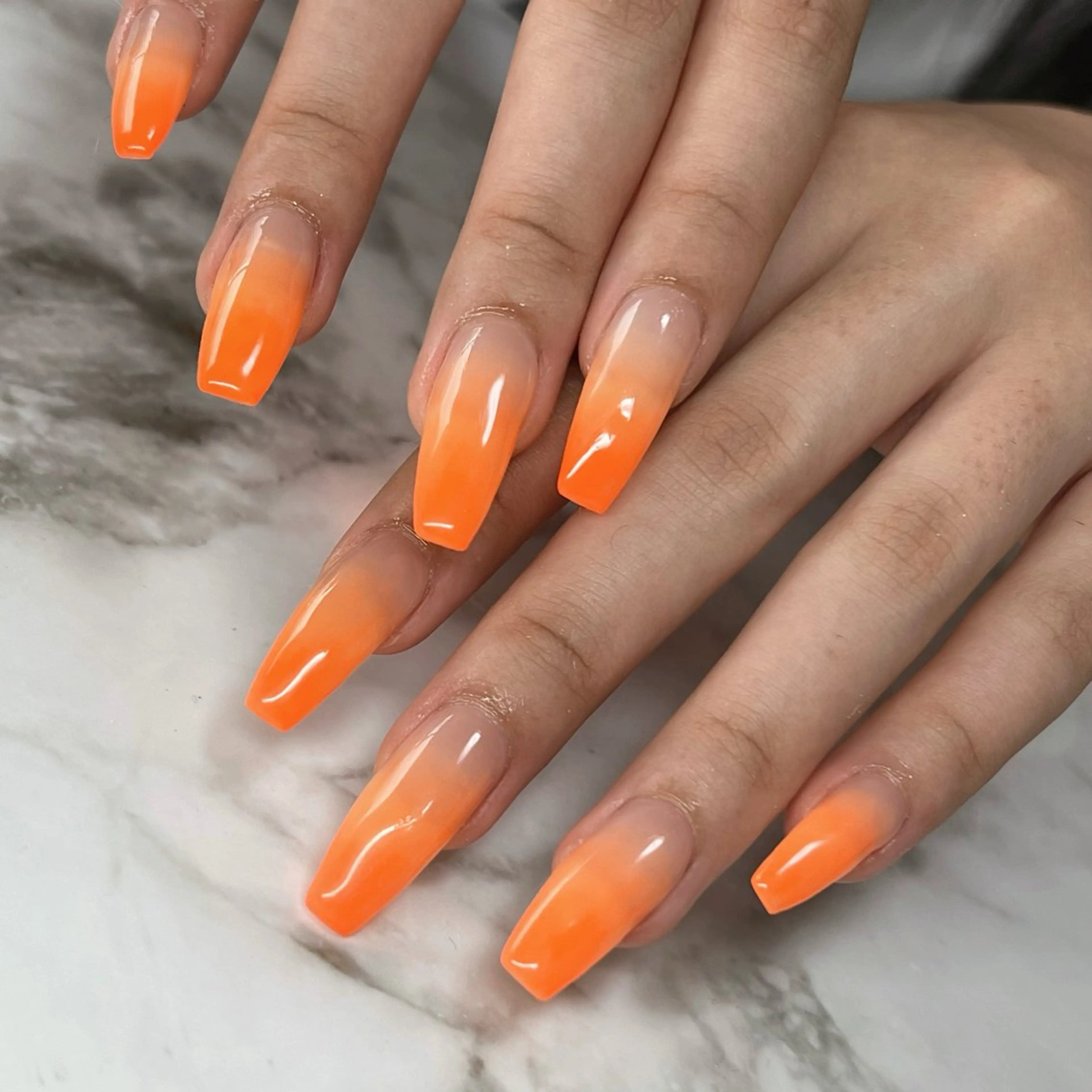 ネイル ハンドネイル Dia Nail AKIのネイルデザイン