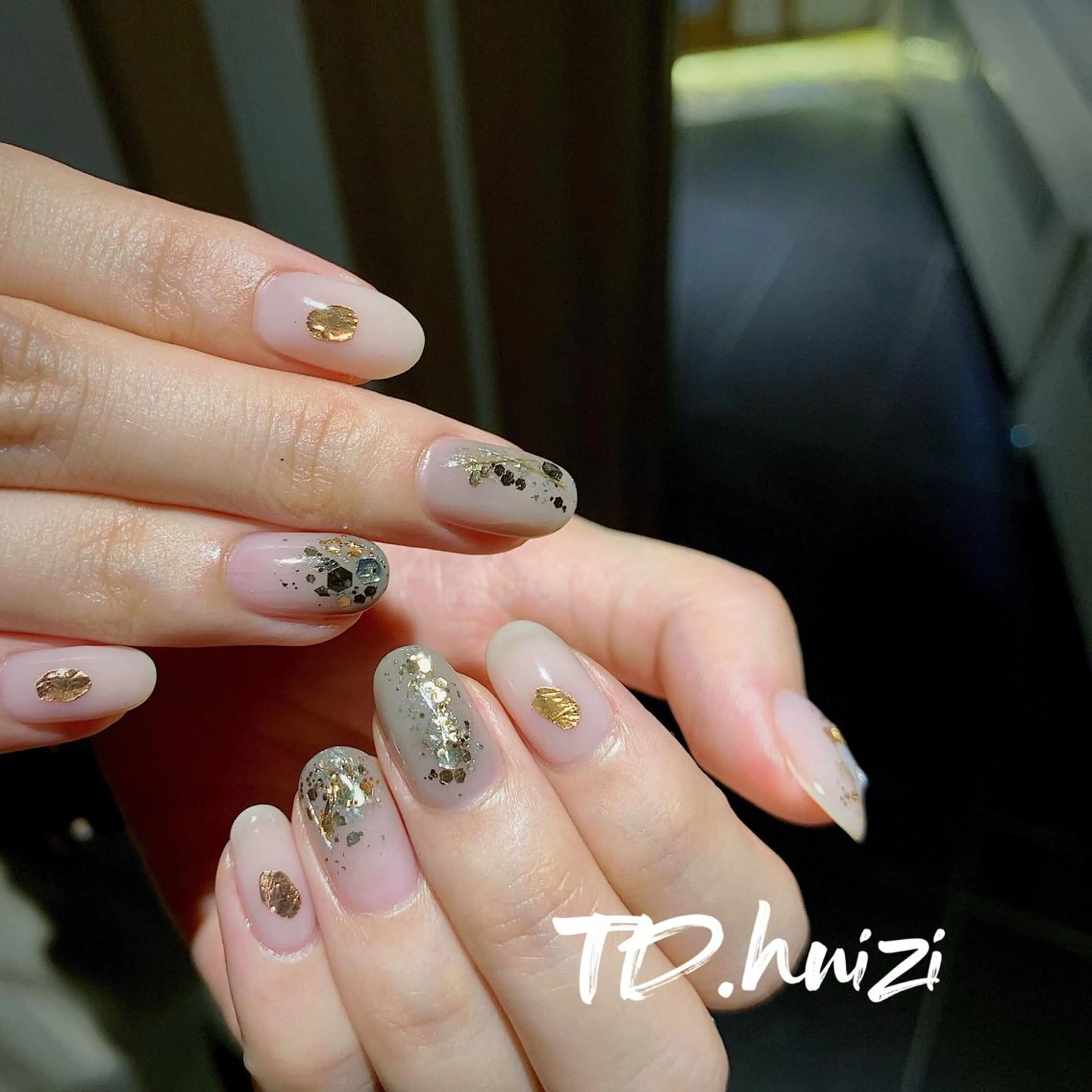 ミディアム めぐみのネイルサロン スタッフ練習のネイルデザイン