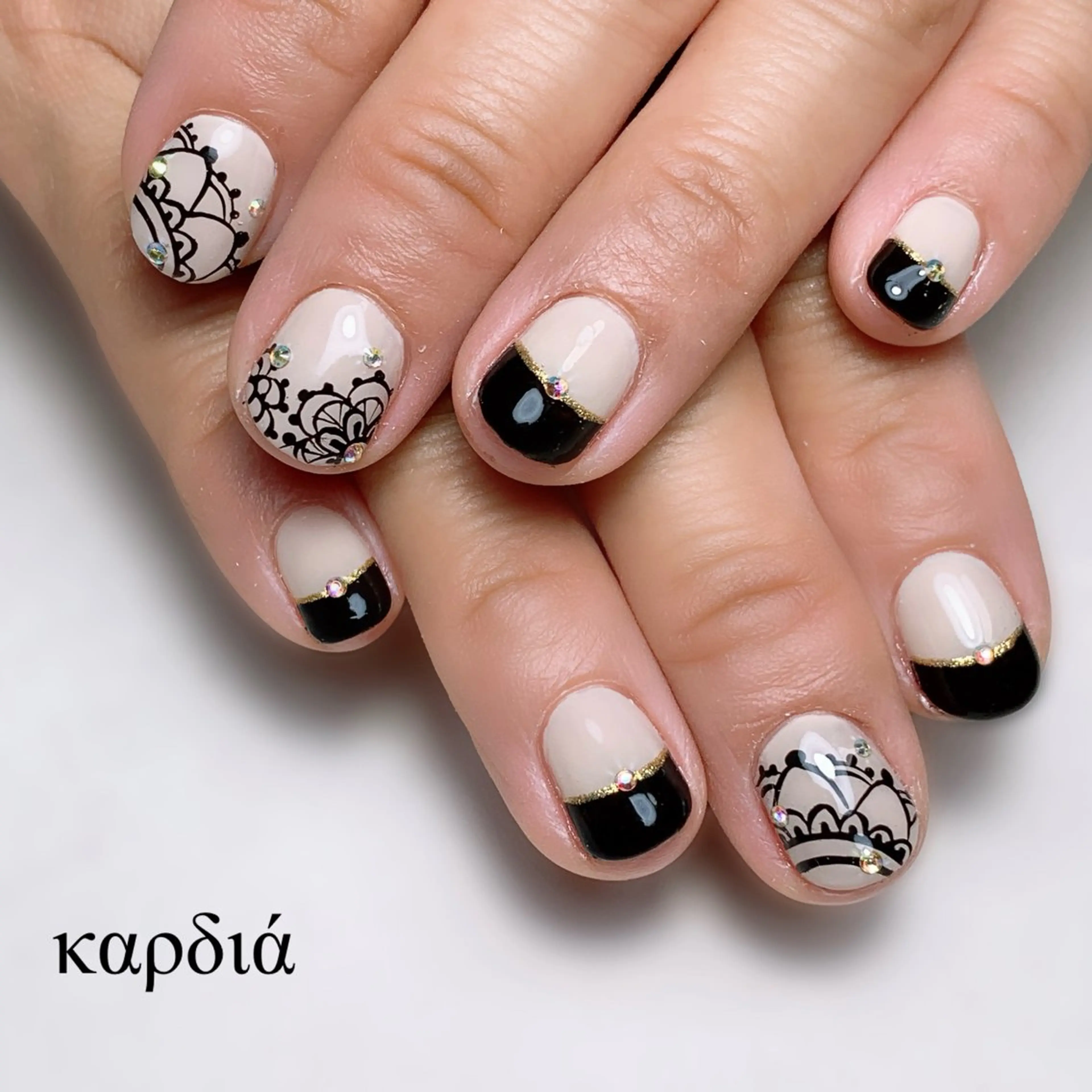 ネイル καρδιά -ｶﾙﾃﾞｨｱ-のネイルデザイン