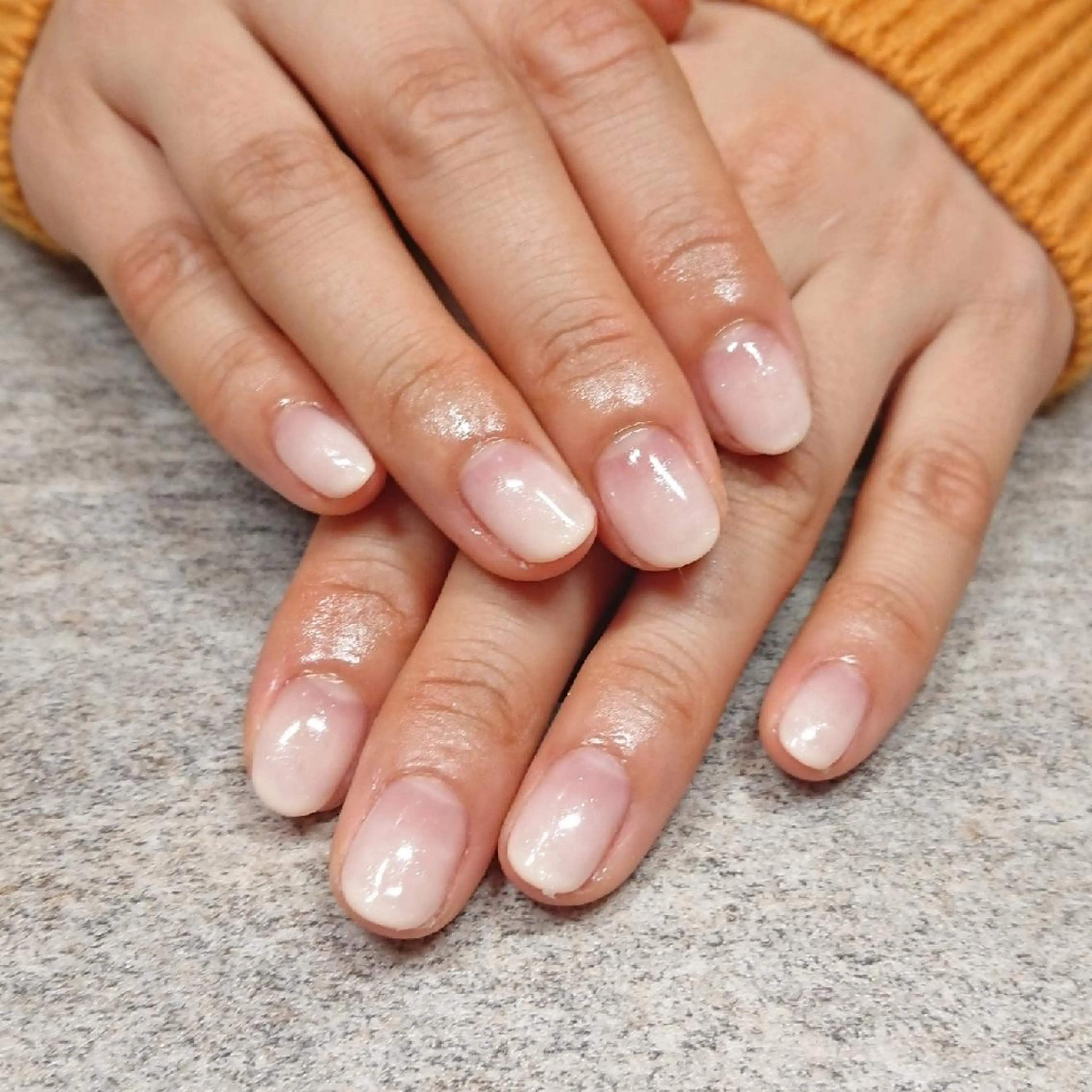 ネイル ジェヌインネイル 河内のネイルデザイン