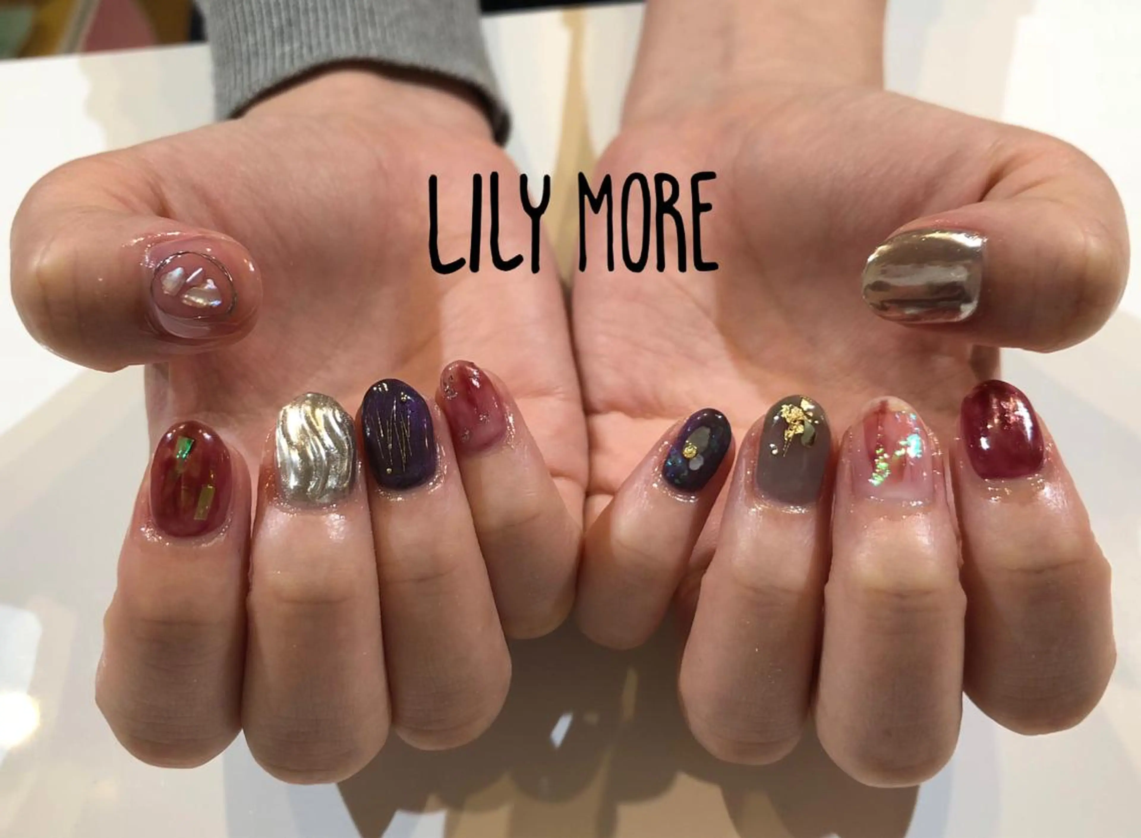 ネイル ニュアンスネイル Lily closetのネイルデザイン