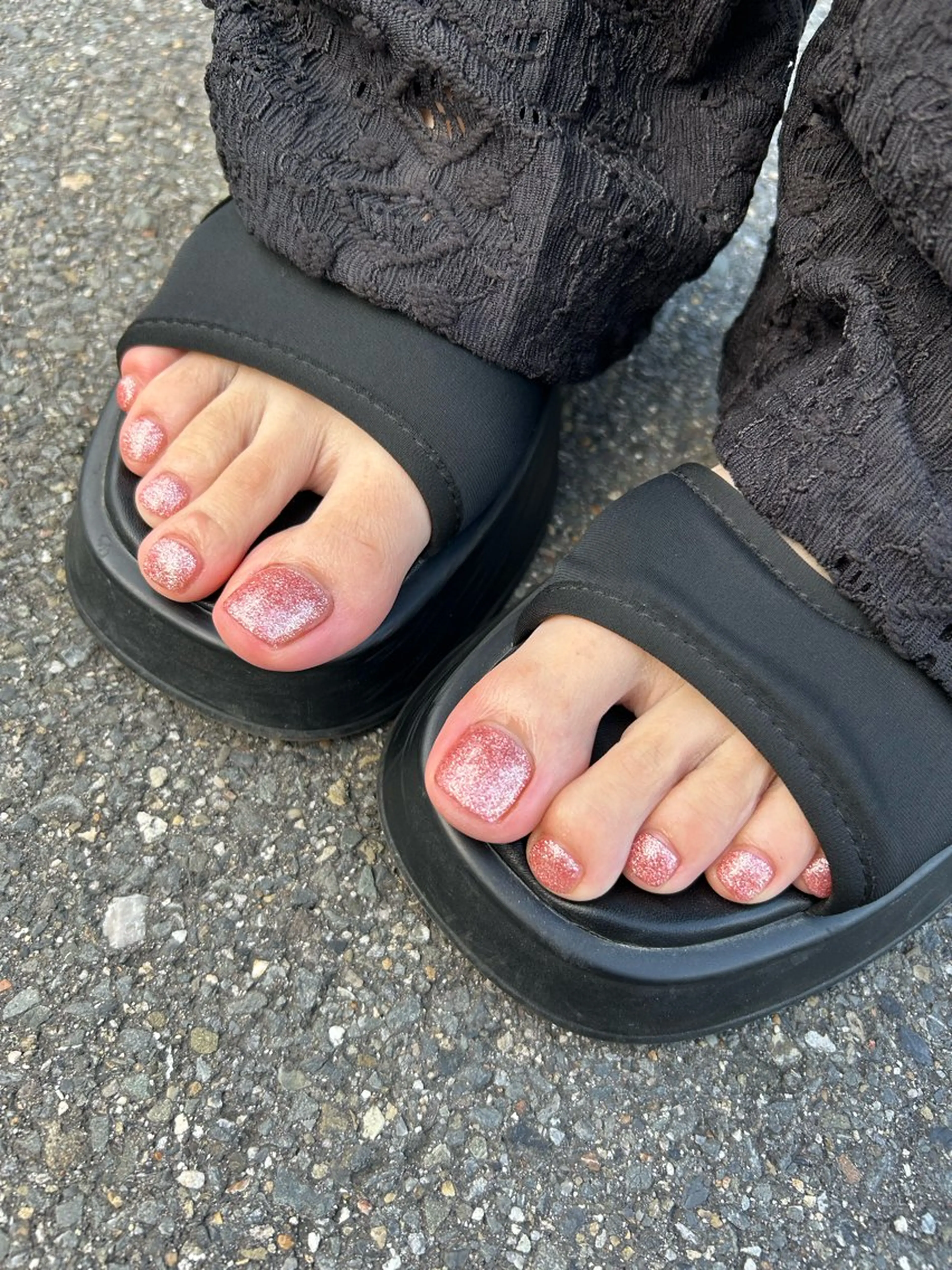 【フット🏄♀️✨/オフなし】ワンカラー💖サンプルから選択🌈🫧(技術向上のため研修ネイリストが担当◇モデル募集)の写真