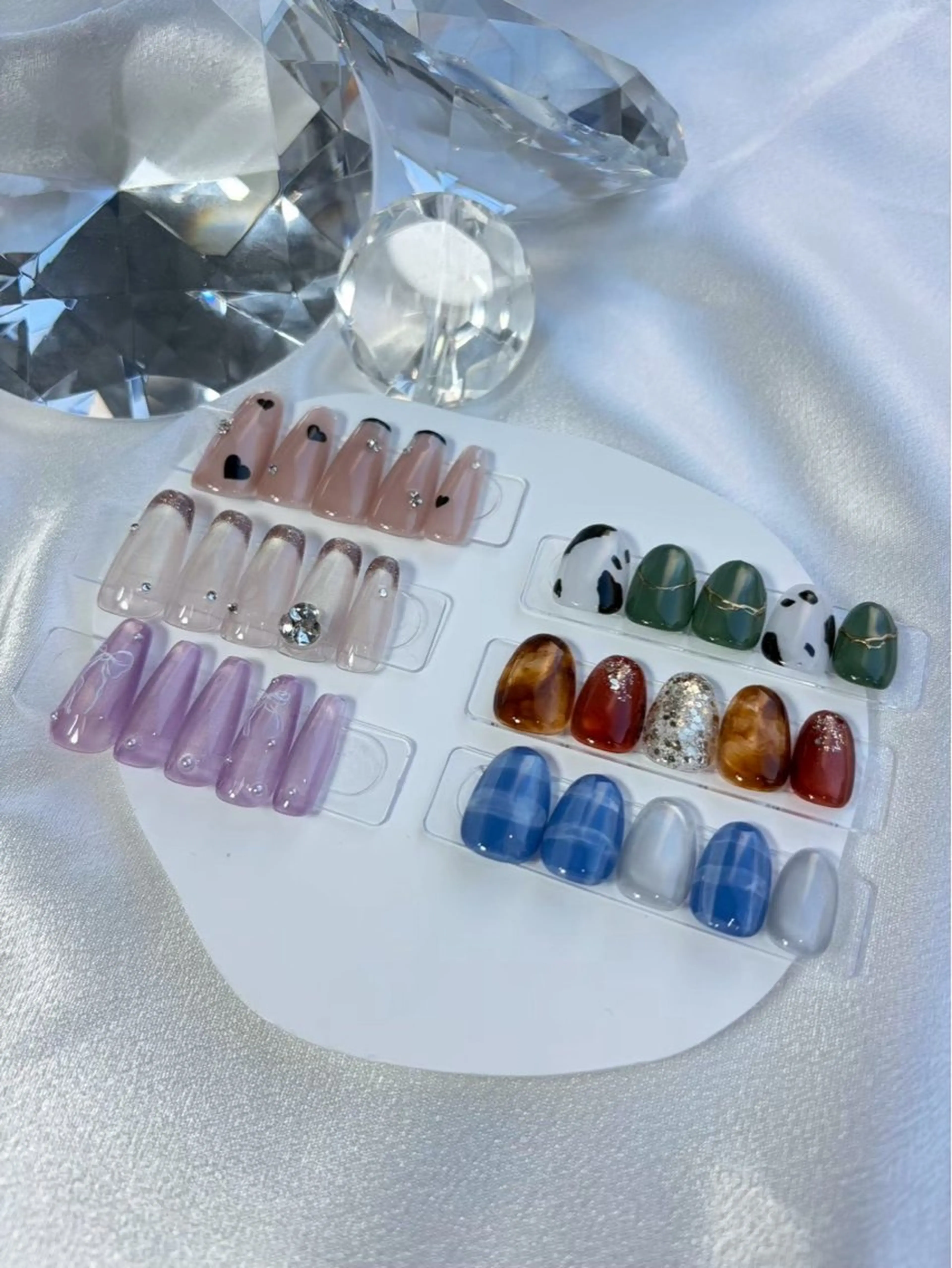 ネイル のらねこ🐈‍⬛ さつきのネイルデザイン