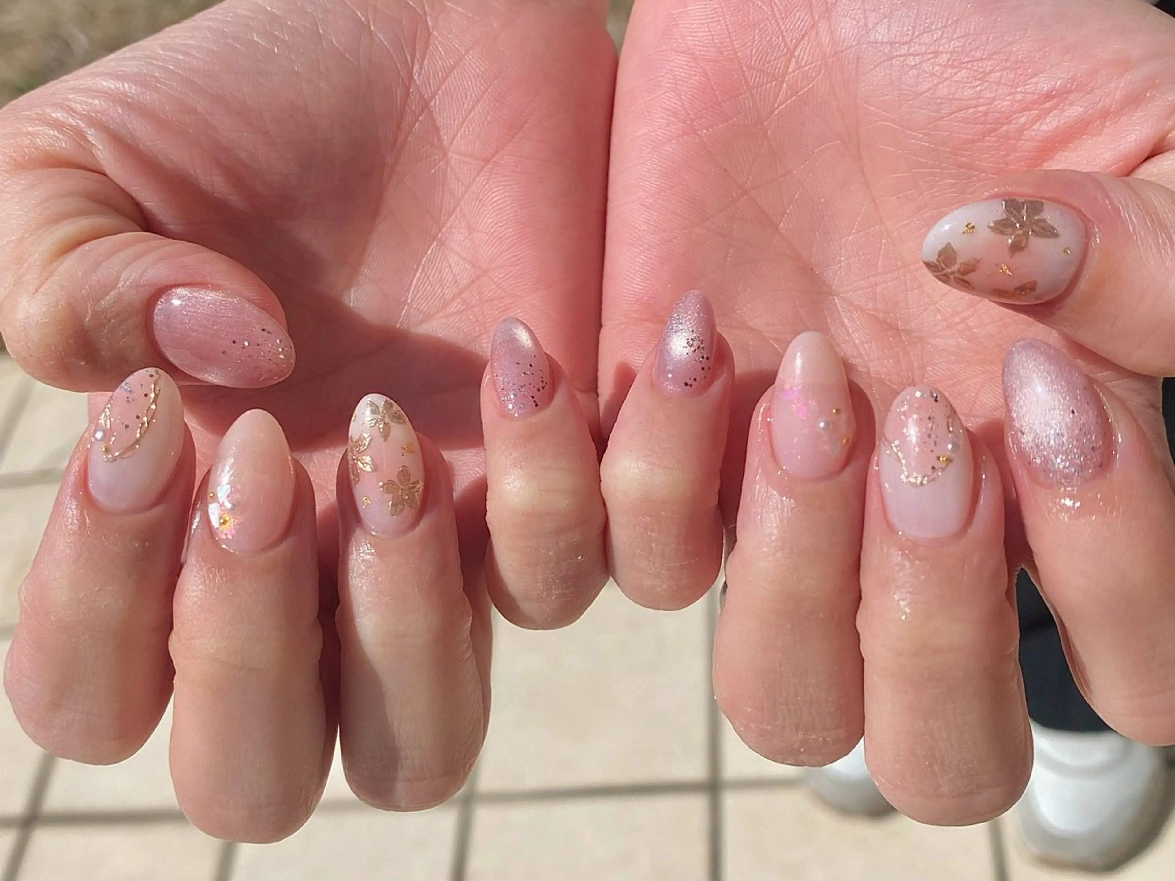 ネイル アートネイル チークネイル マグネットネイル ミラーネイル ピンク Jebel Beauty Miuの眉毛・アイブロウイメージ