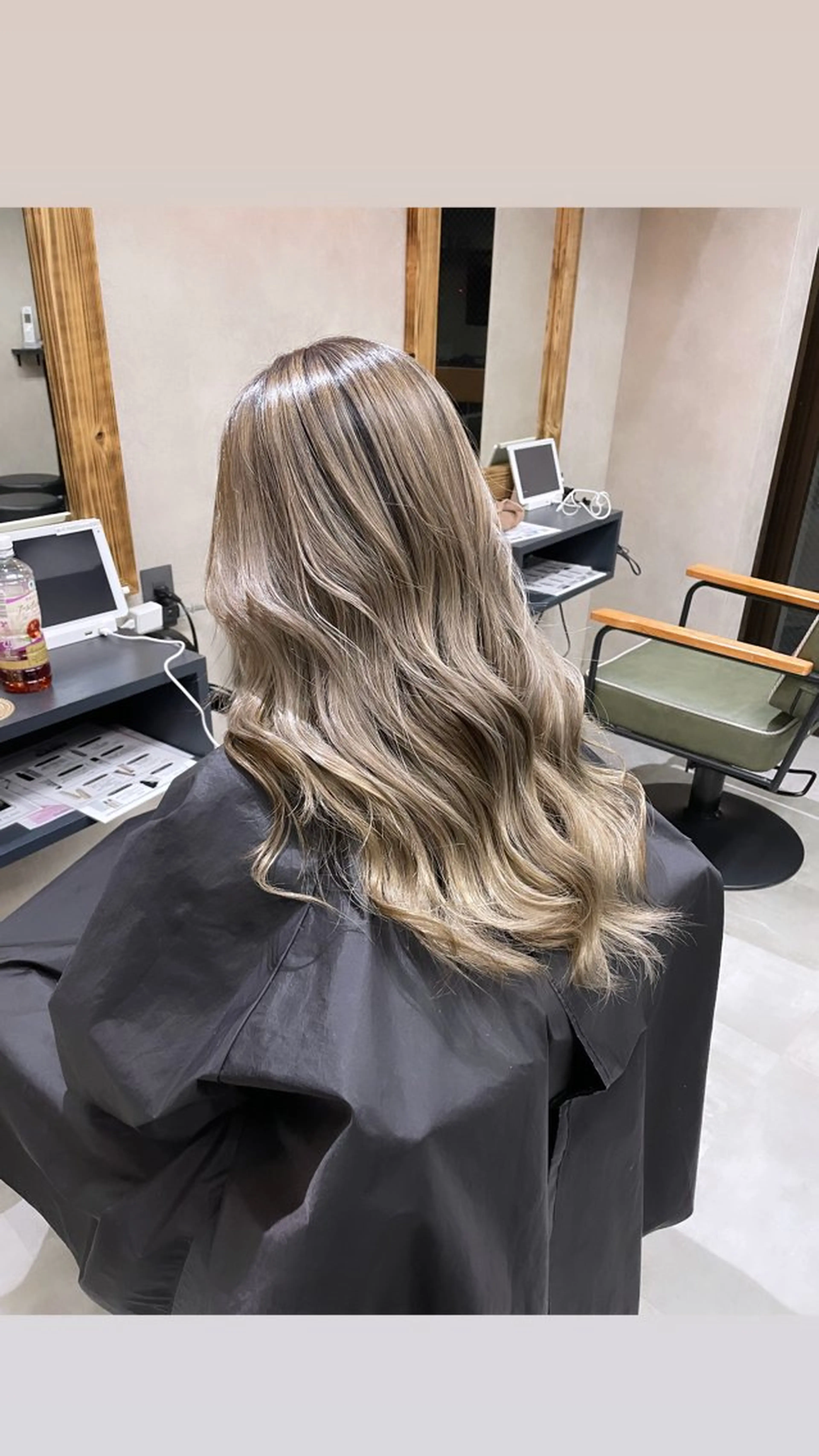 ロング カラー etora 目黒のヘアスタイル