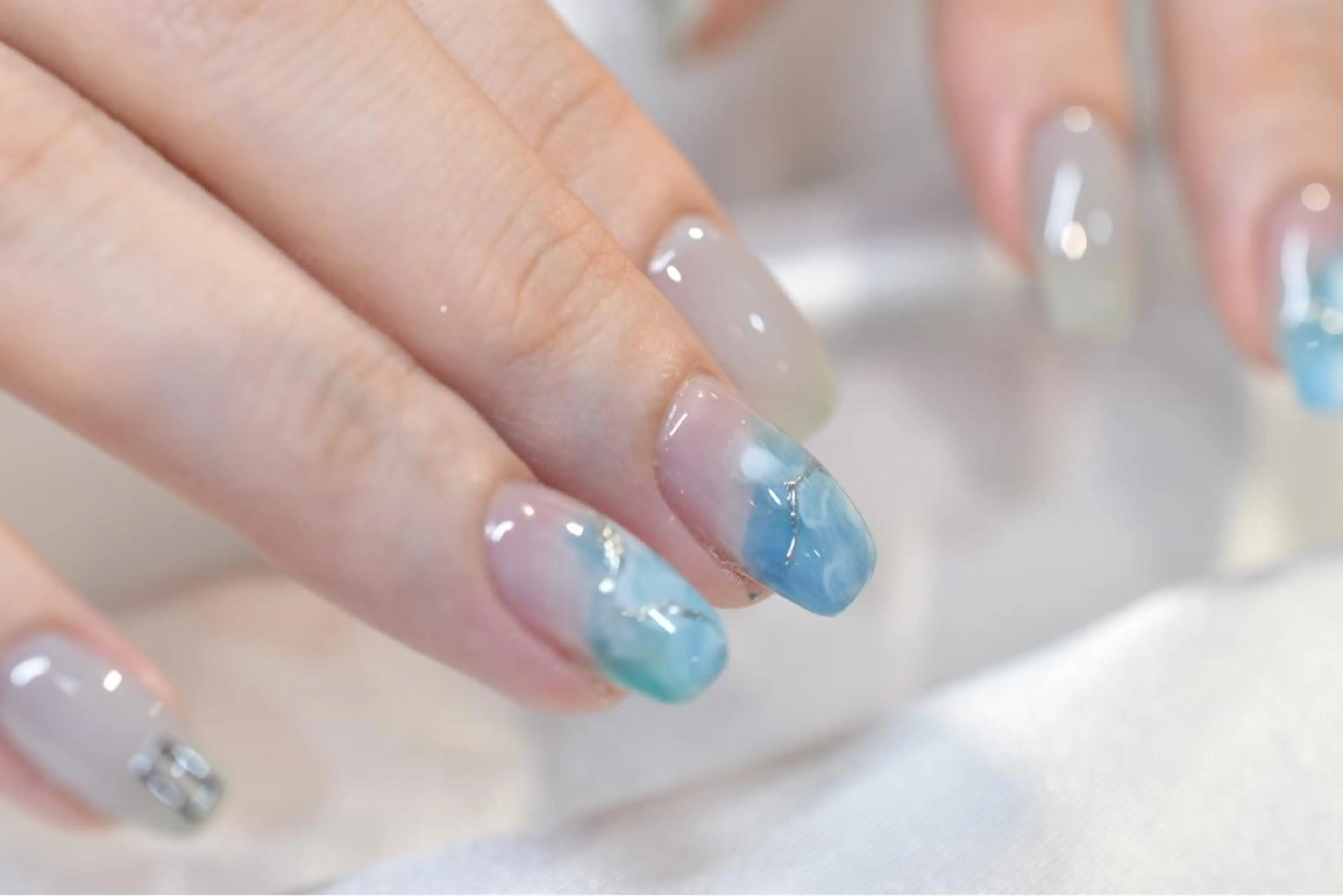ネイル ミラーネイル ハンドネイル 963.nail所属・【フィルイン専門店】 KURUMIのネイルデザイン