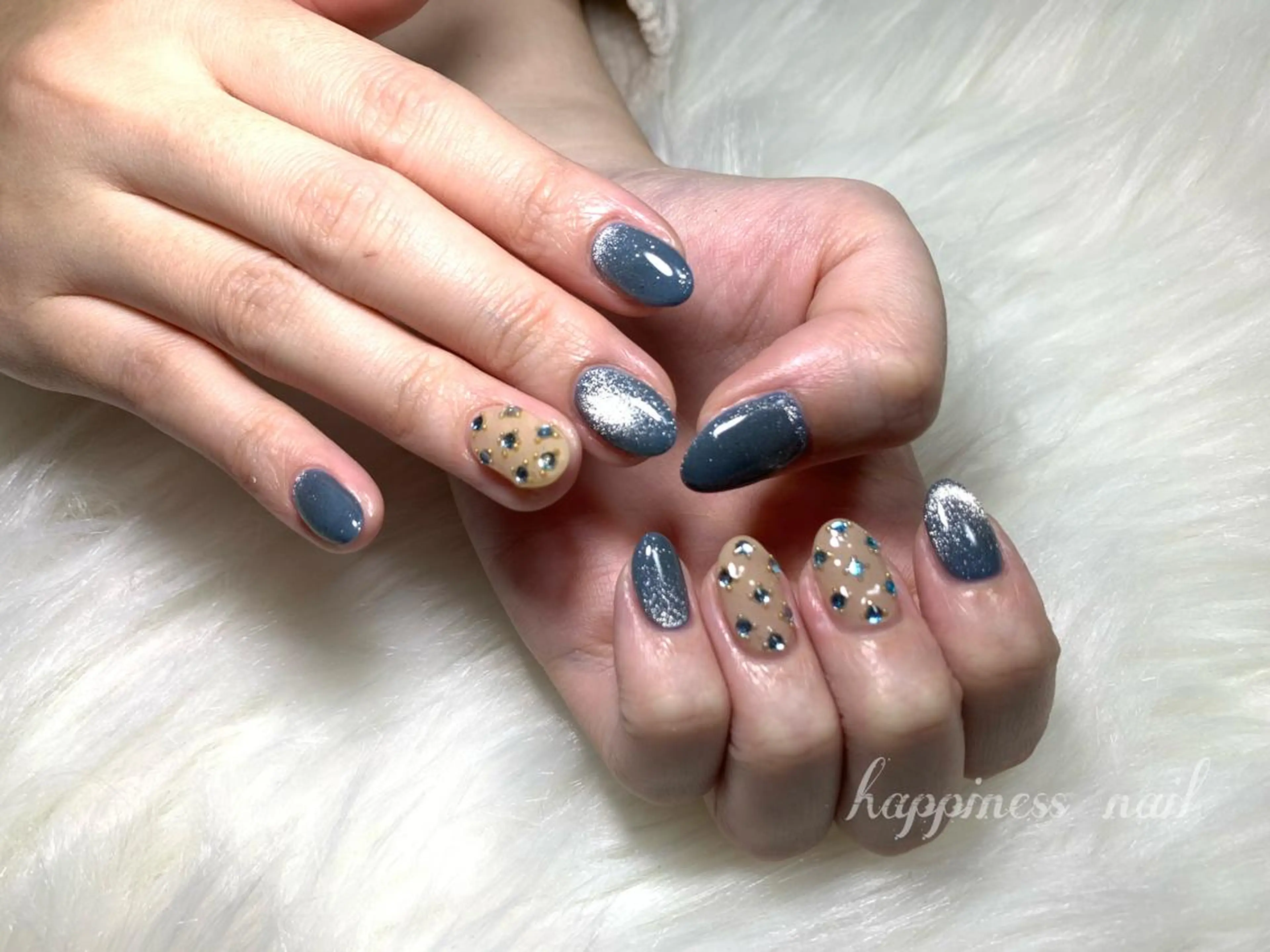 ネイル ブルー ジェルネイル マグネットネイル パラジェル スカルプネイル happiness nailのネイルデザイン