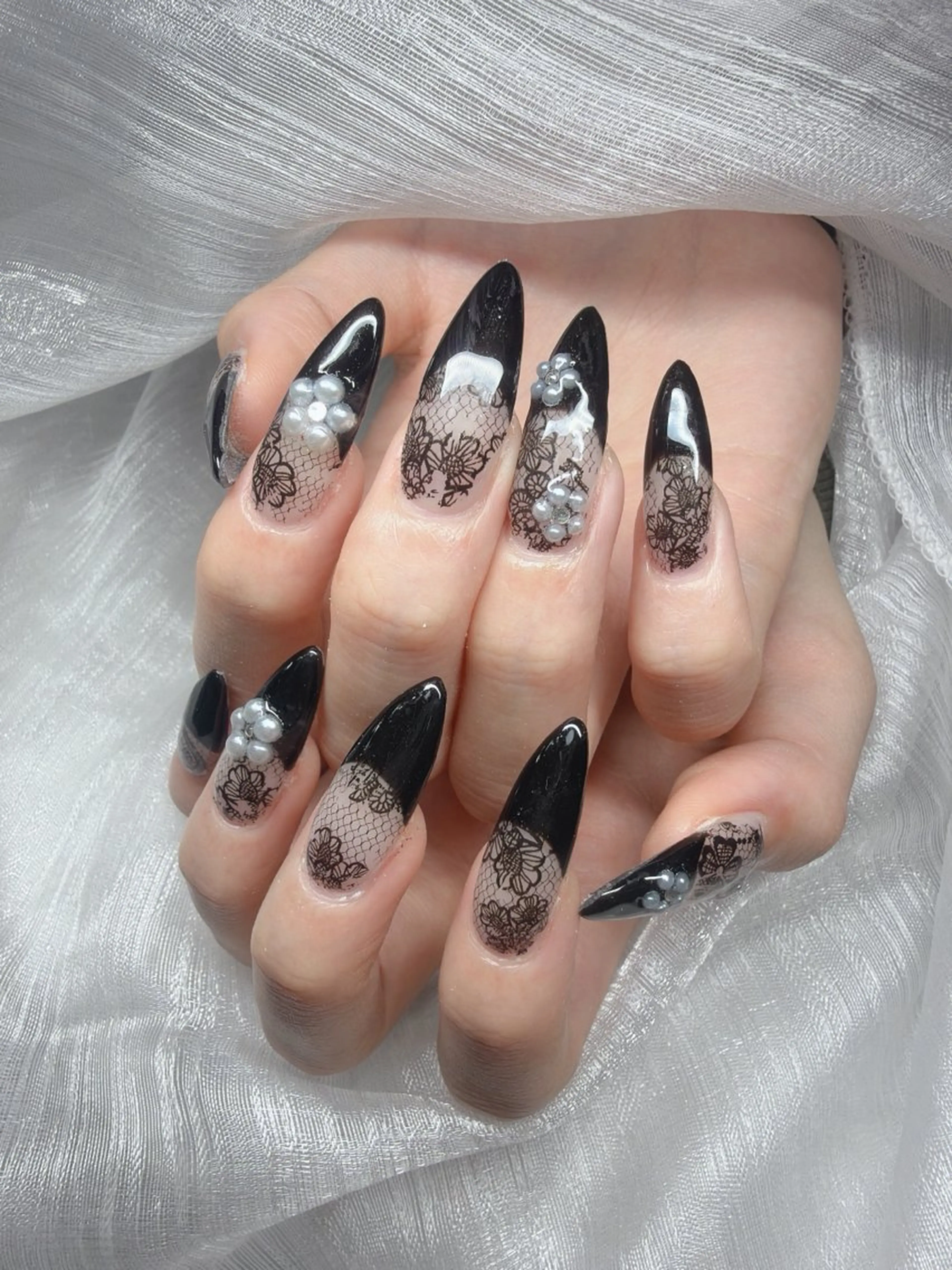 ネイル ハンドネイル Lee Nailsのネイルデザイン