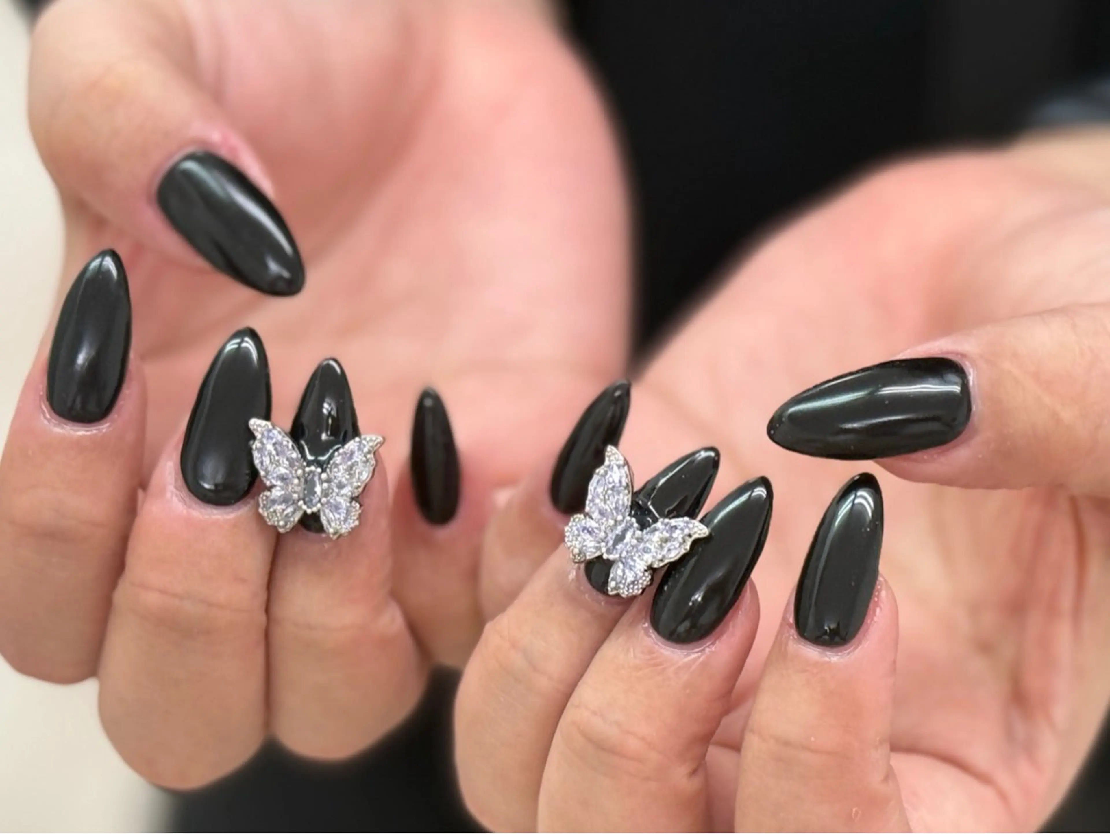 ネイル アートネイル フレンチネイル ニュアンスネイル ハンドネイル OCEAN nail パラジェル 取扱い店のネイルデザイン