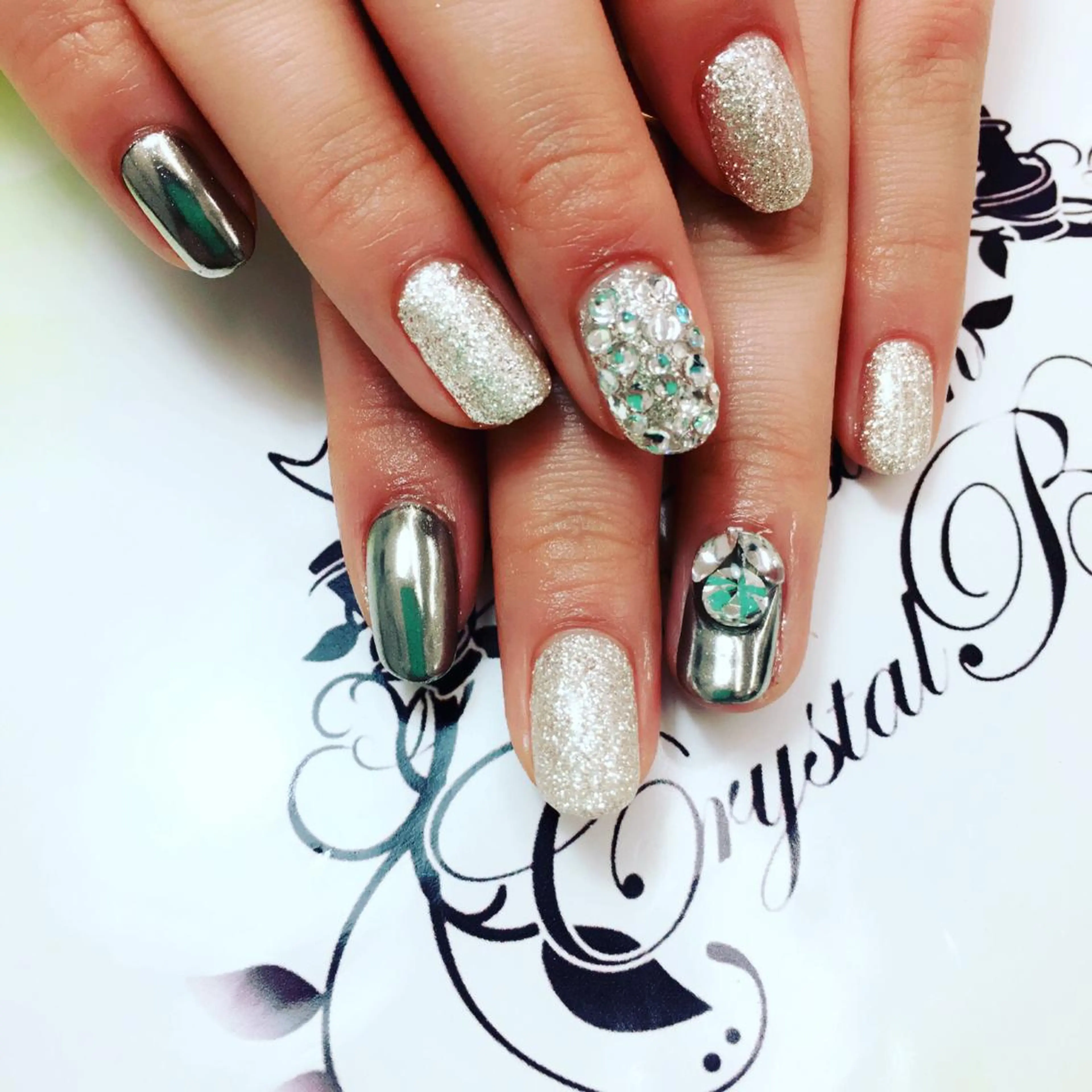 ネイル 石原 夕華のネイルデザイン