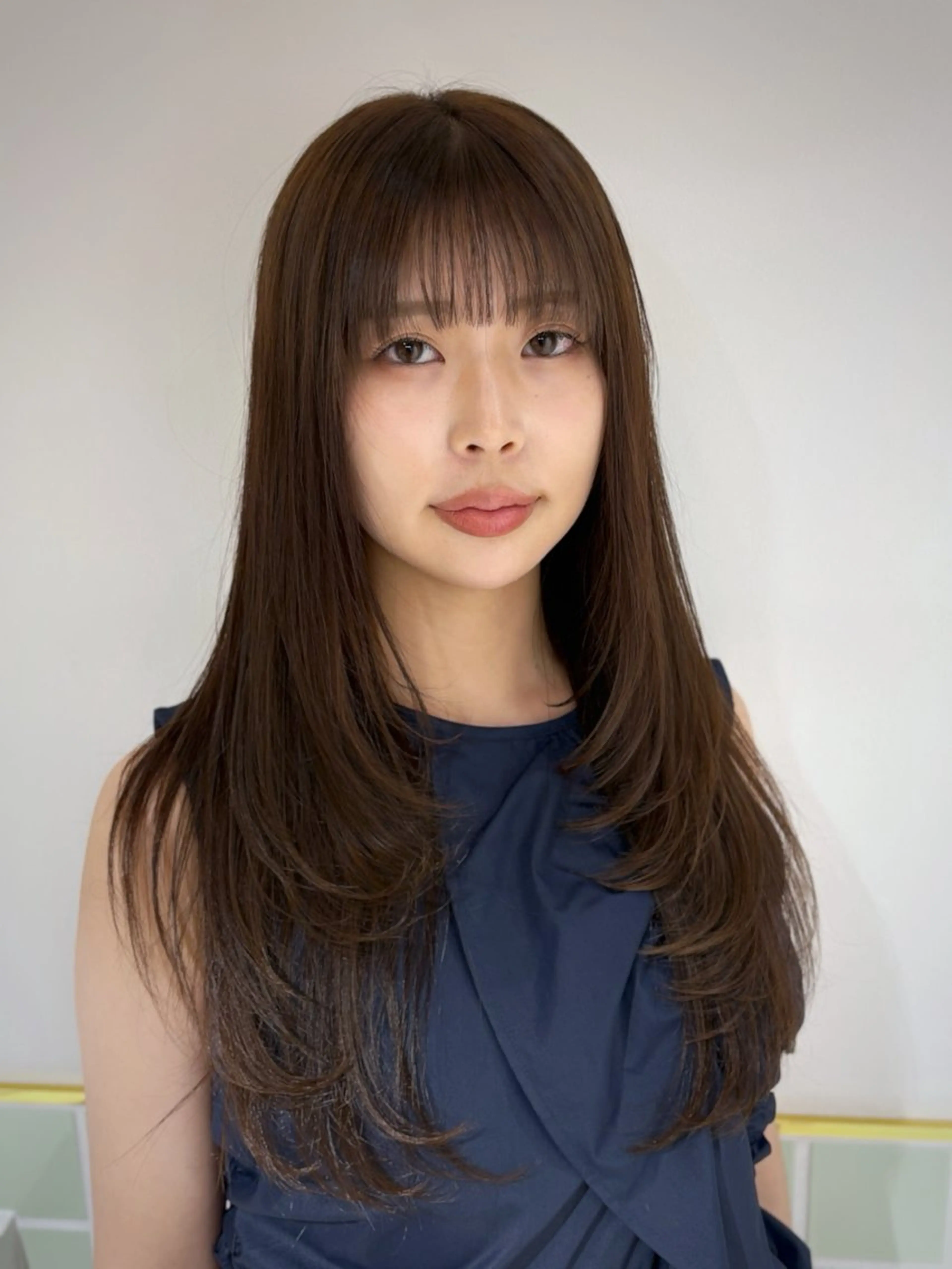 セミロング カラー ヘアアレンジ 透明感カラー くびれヘア 顔まわりレイヤー 顔周りカット 韓国風ヘア カット ヘアカラー トリートメント ヘッドスパ ヘアセット 二ヶ月綺麗なデザイン カット/星野六三四のヘアスタイル