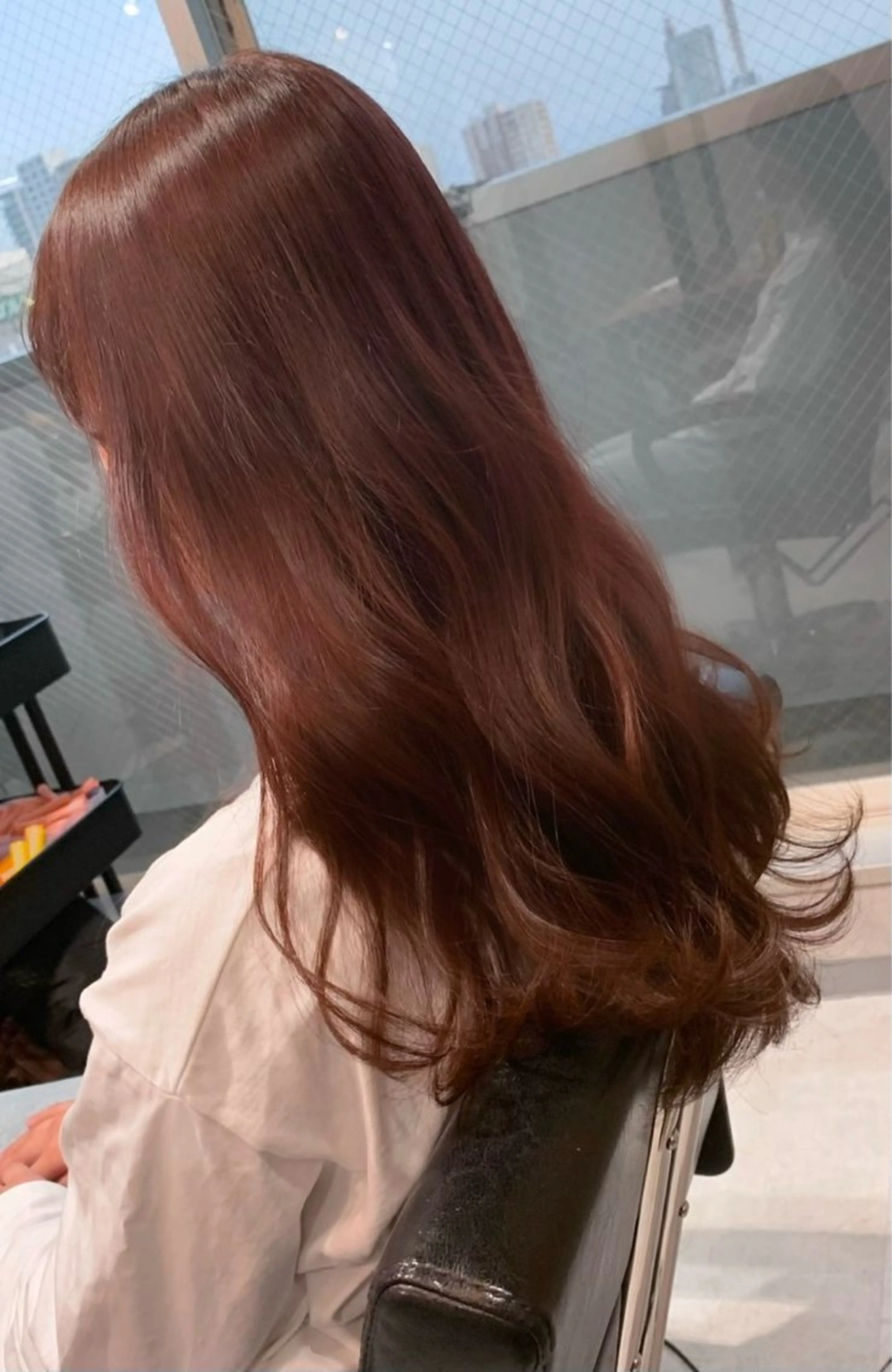 ロング カラー ブリーチ ブラウンカラー ブリーチなしカラー ピンクカラー ピンクブラウン ヘアカラー トリートメント PARK by CREAM所属・松井那津子 /ハイライトブリーチのヘアスタイル