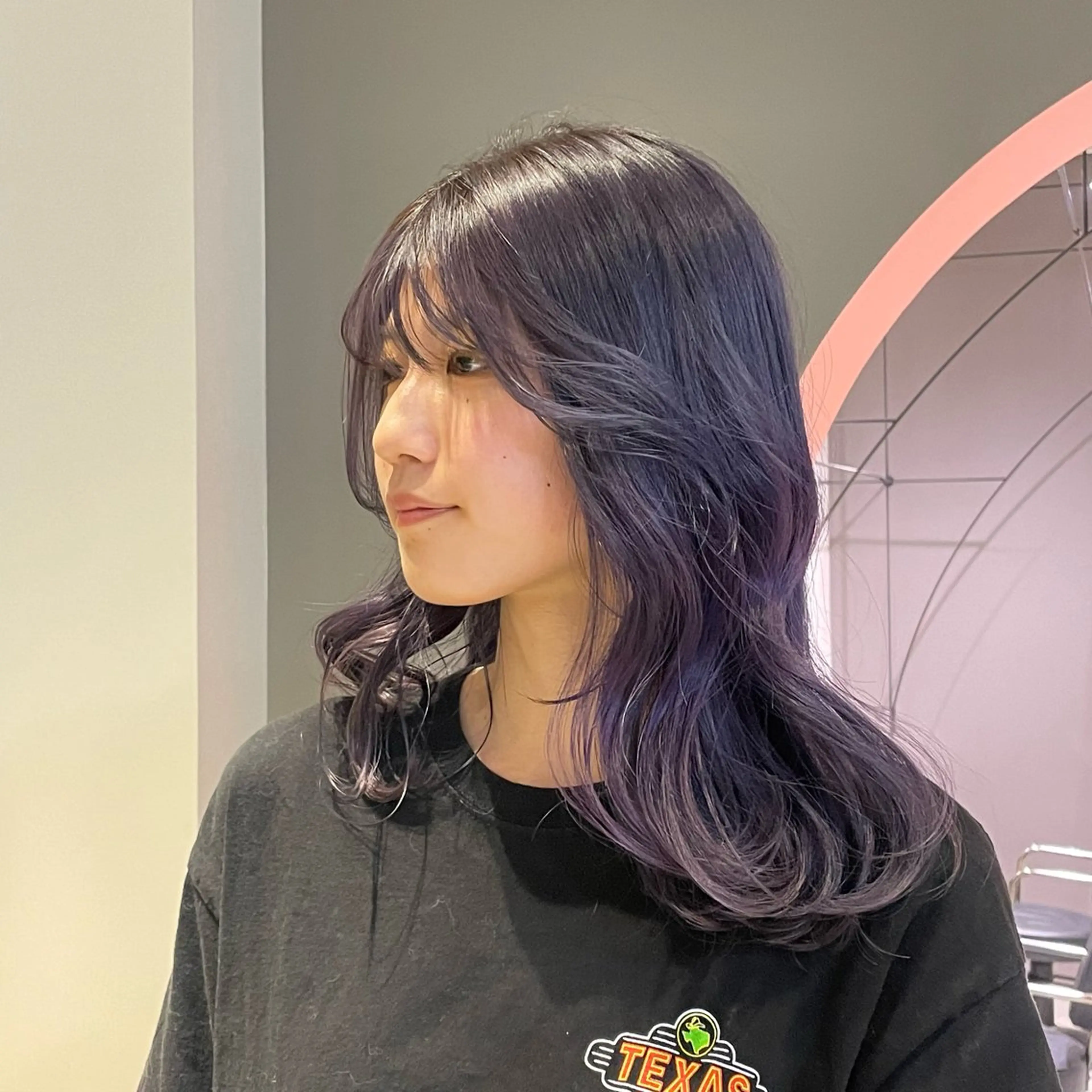 セミロング カラー ないとう ゆうかのヘアスタイル