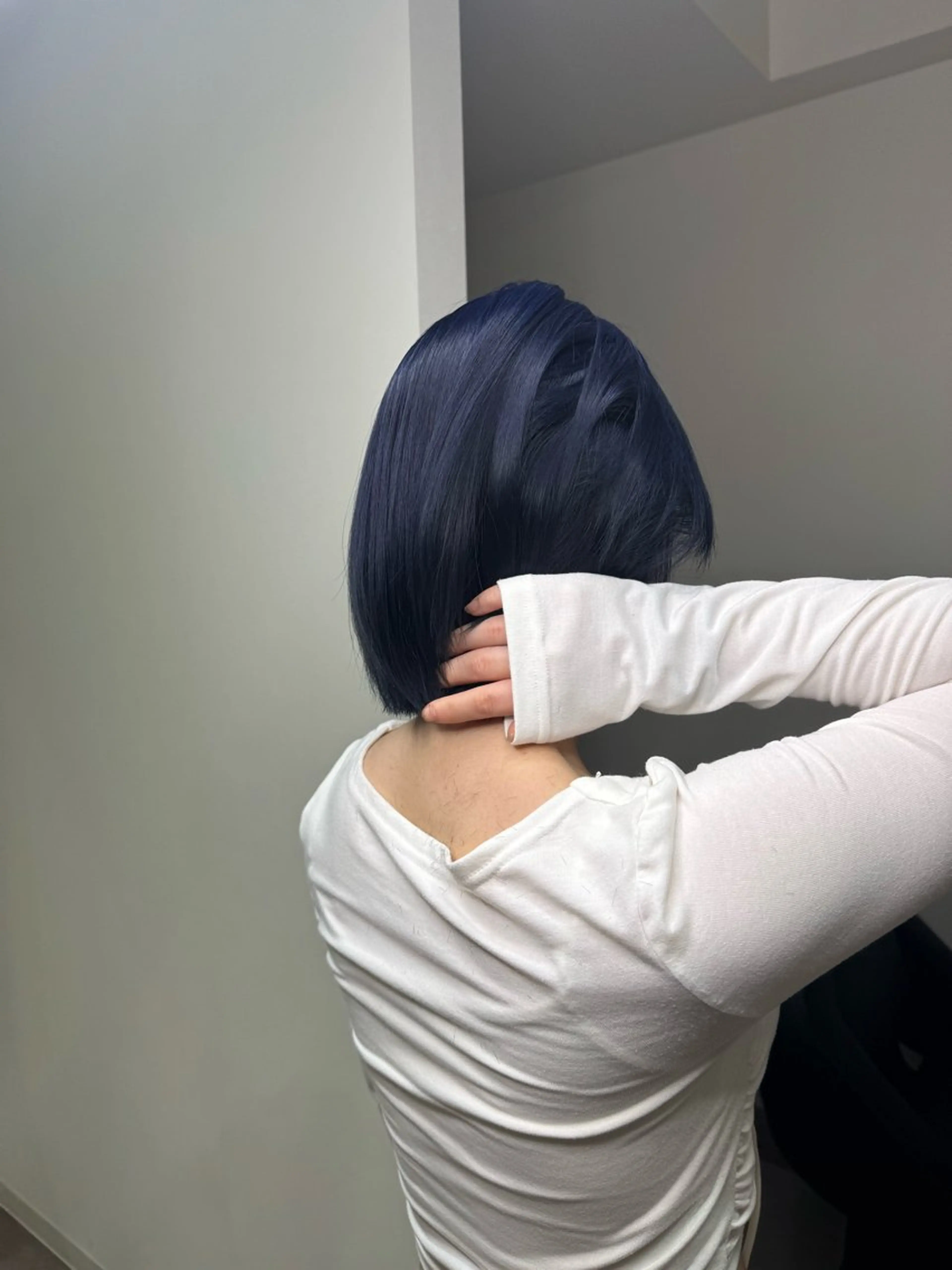 ショート カラー 大人な抜け感レイヤー remi🖤のヘアスタイル