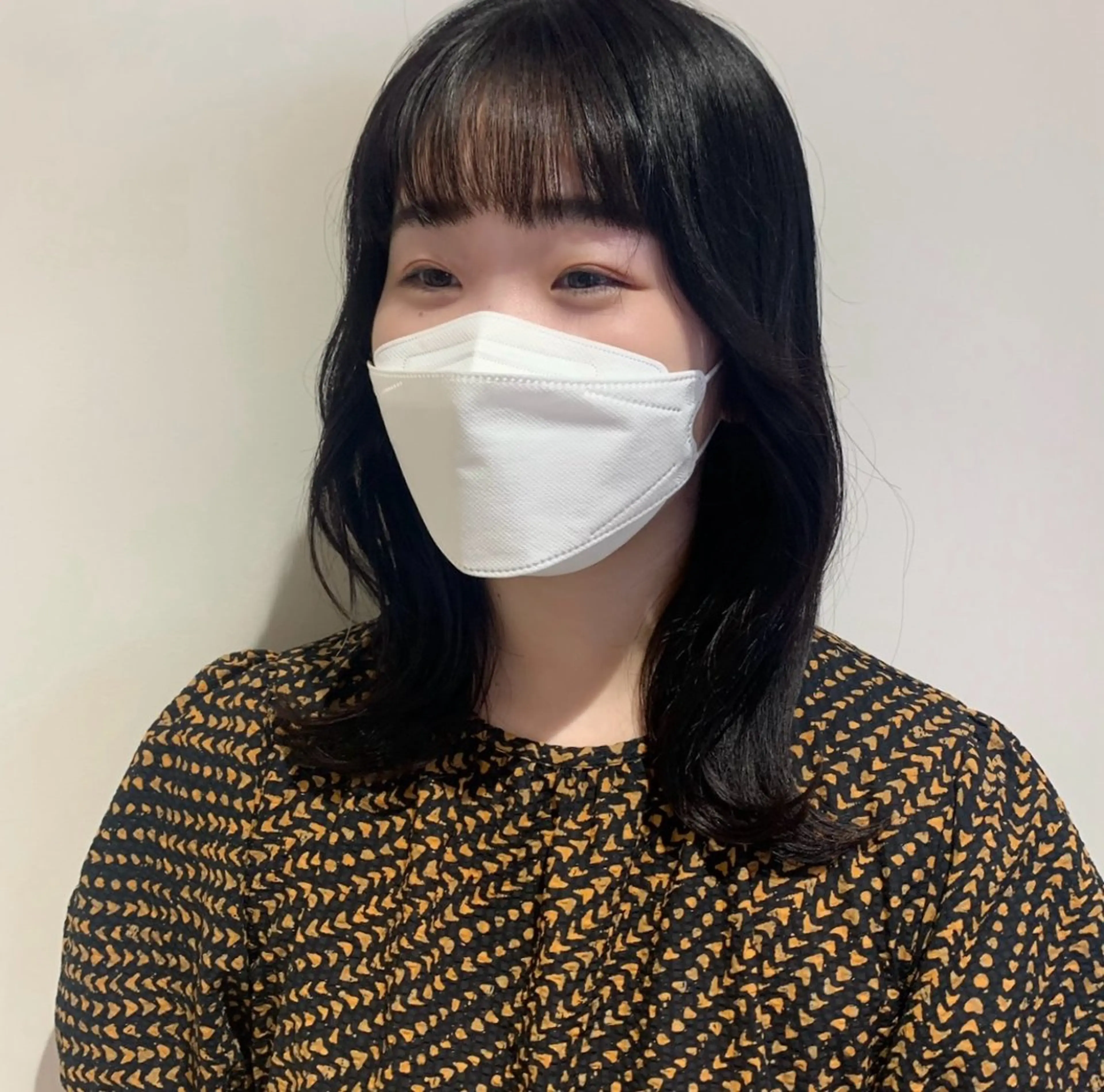 ミディアム くびれヘア 韓国風ヘア レイヤーカット カット 🍏脊古夏月🍏 /韓国ヘア＆アイ🍏の眉毛・アイブロウイメージ