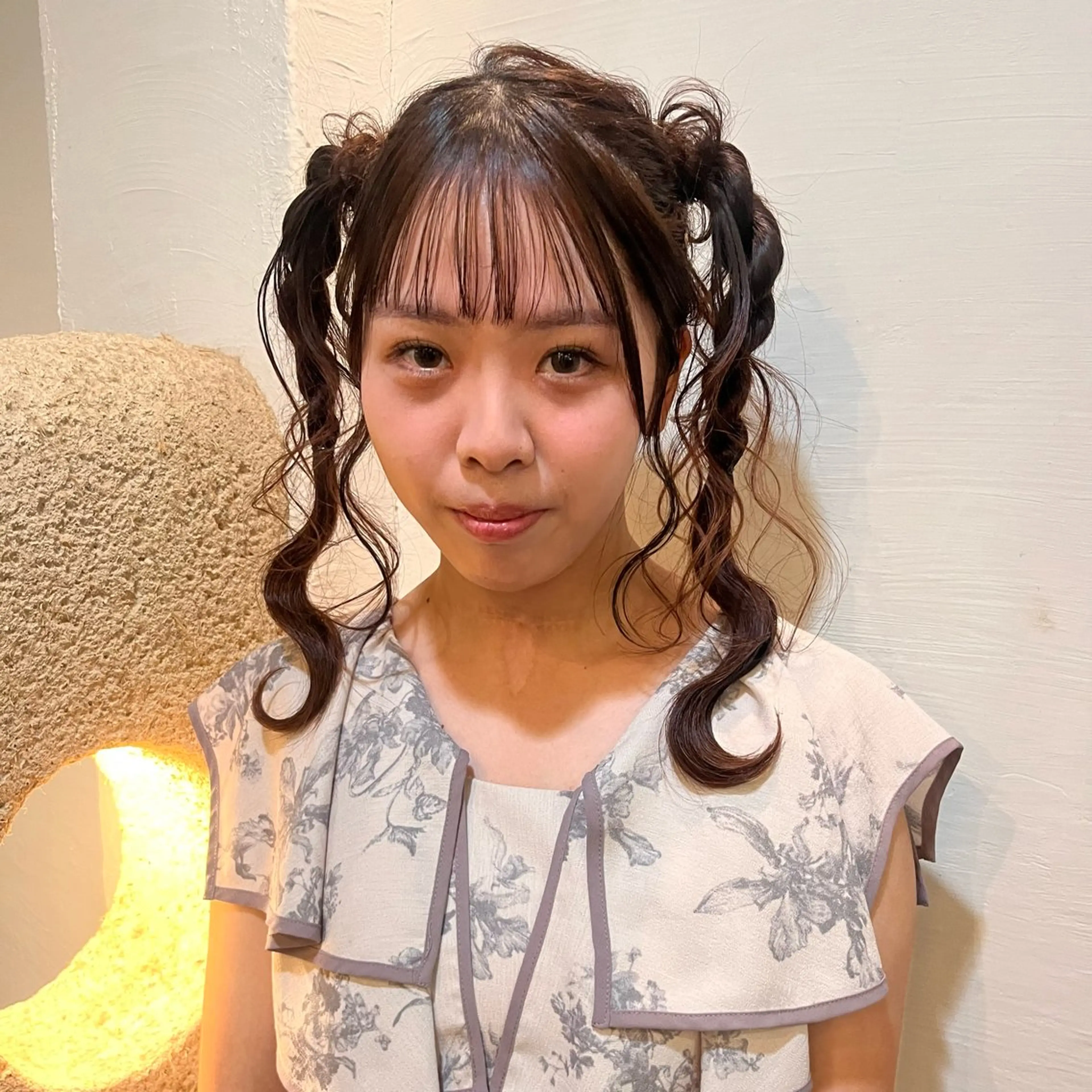 セミロング ヘアアレンジ ツインテール 大人可愛い:: Rioのヘアスタイル