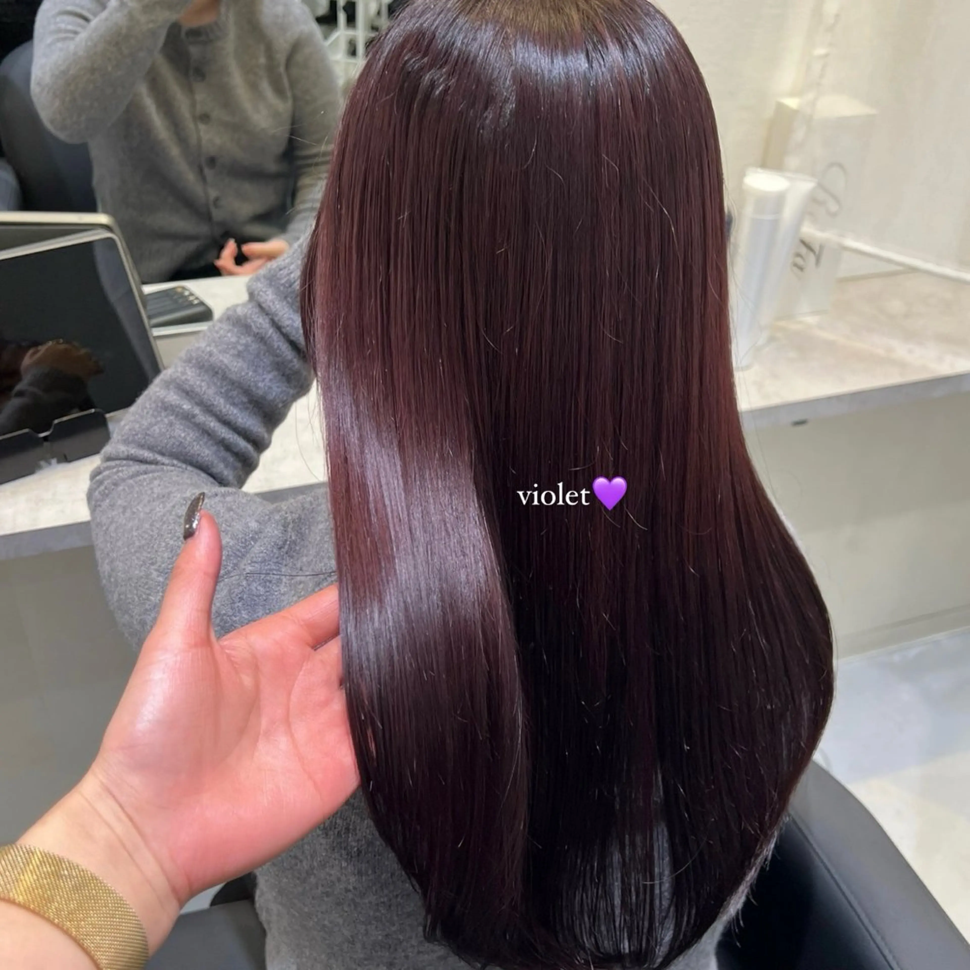 🍇似合わせカット＋艶カラー＋aujua4ステップトリートメント🍇の写真