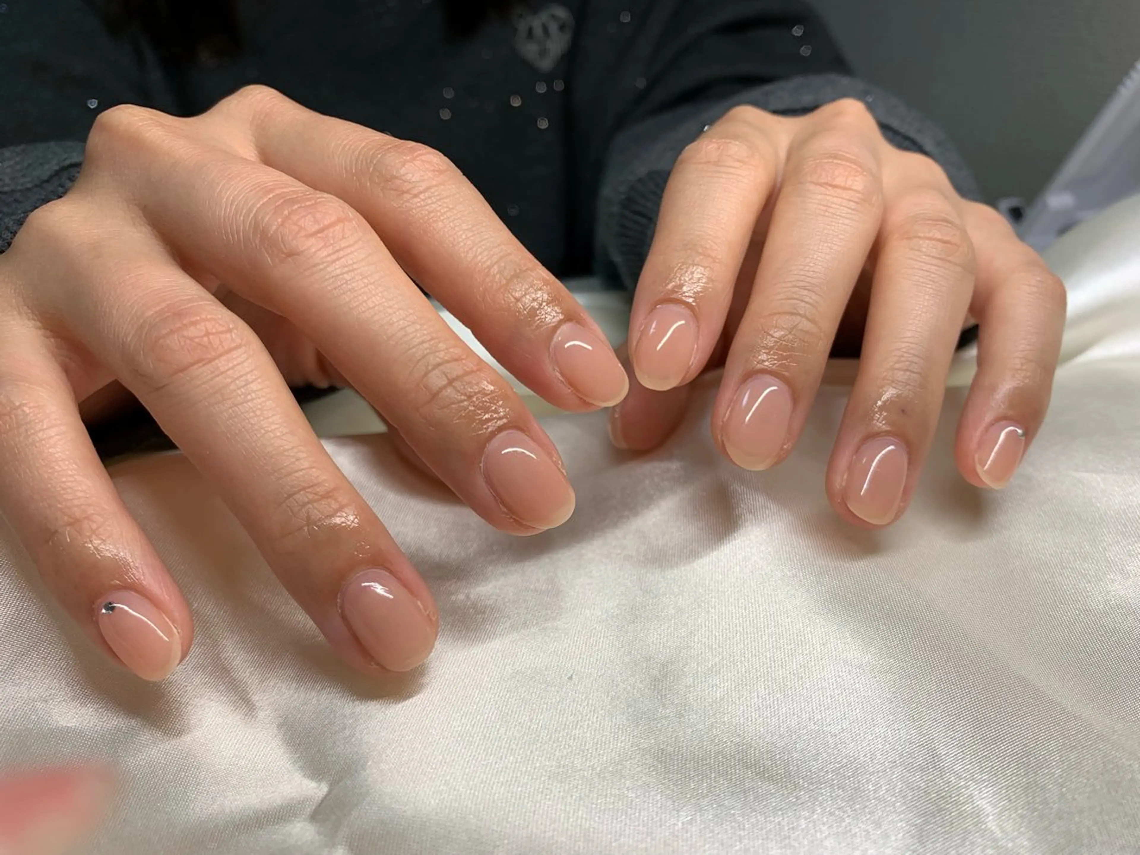 ネイル ワンカラーネイル ハンドネイル ANA.CHUO NAILSのネイルデザイン