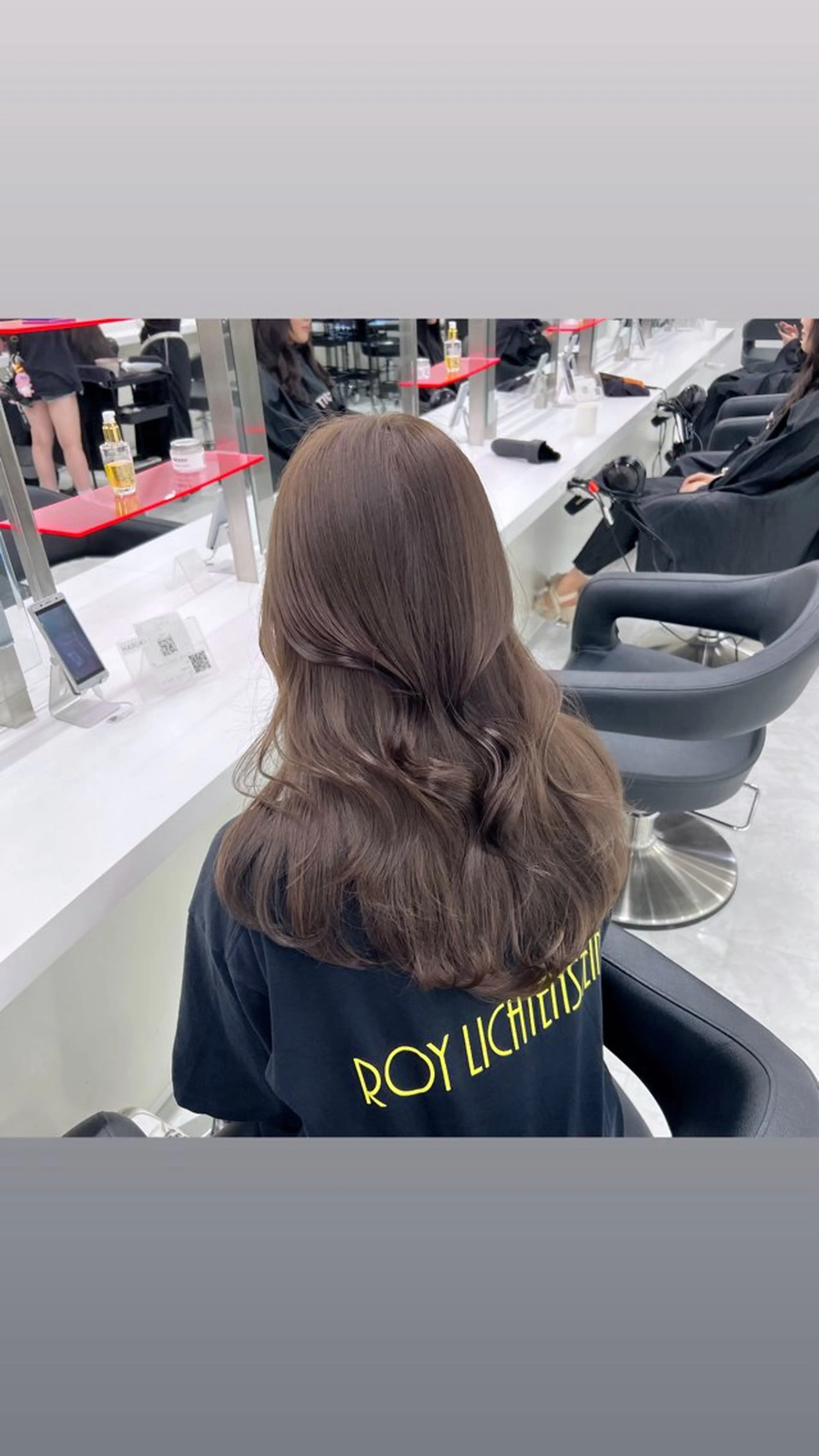 ロング カラー 透明感カラー🫧 レイヤーカットのヘアスタイル