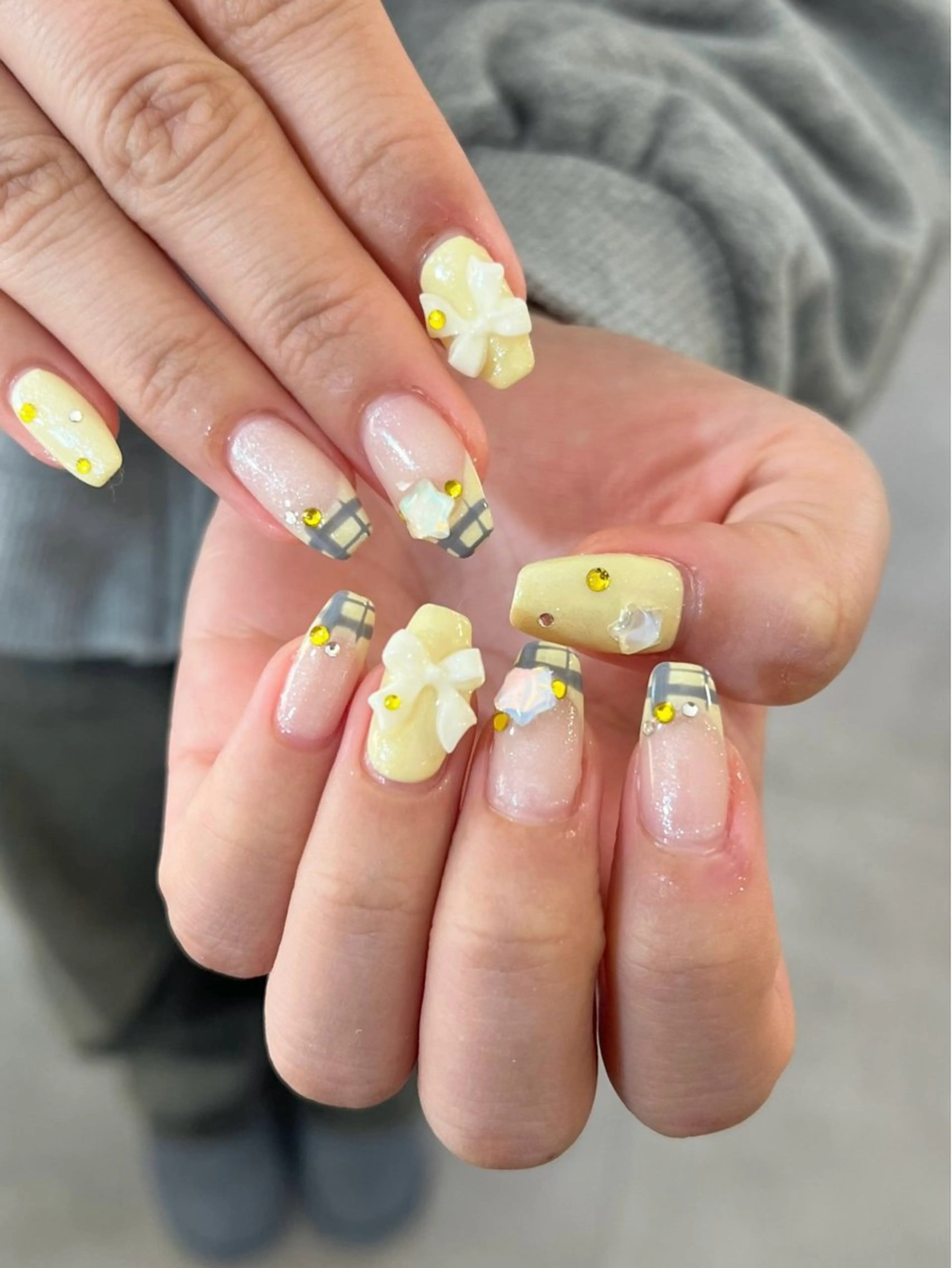 ネイル ハンドネイル sio.nail&eyebrow salon shimokitazawa2号店所属・nailist mana𖤐´-のネイルデザイン